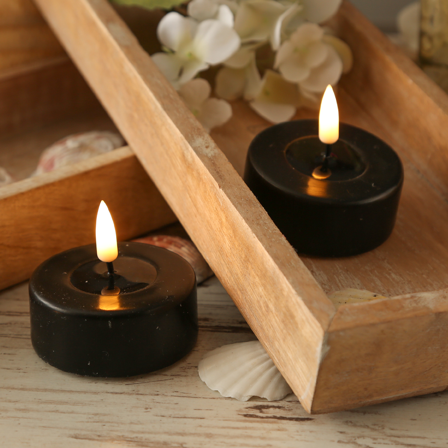 LED Teelichter MIA - Kunststoff - realistische 3D Flamme - D: 6,1cm - schwarz - 2 Stk. LED Teelichter MIA - Kunststoff - realistische 3D Flamme - D: 6,1cm - schwarz - 2 Stk.