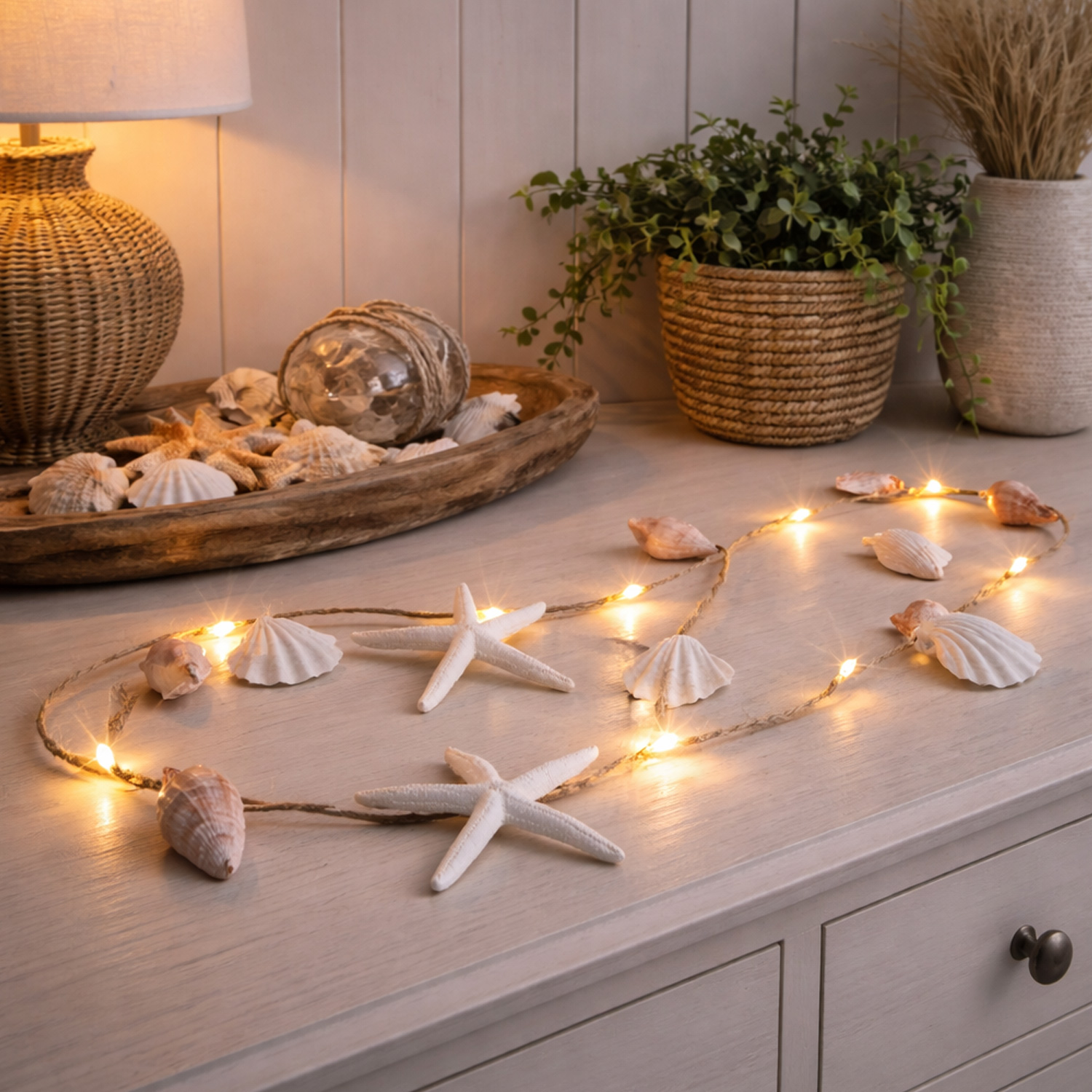 LED Lichterkette Muscheln und Seesterne - maritime Dekoration - L: 90cm - Batterie - Timer