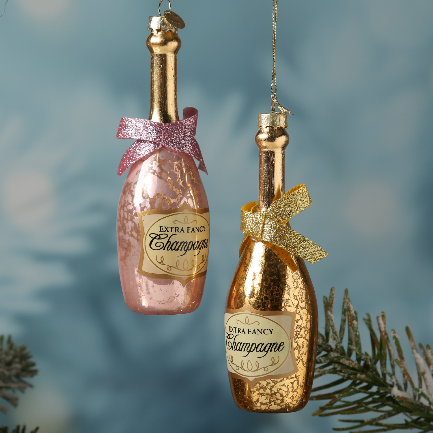 Weihnachtsbaumschmuck CHAMPANGER Flasche - Glas - inkl. Aufhänger - H: 13,5cm - rosa Weihnachtsbaumschmuck CHAMPANGER Flasche - Glas - inkl. Aufhänger - H: 13,5cm - rosa