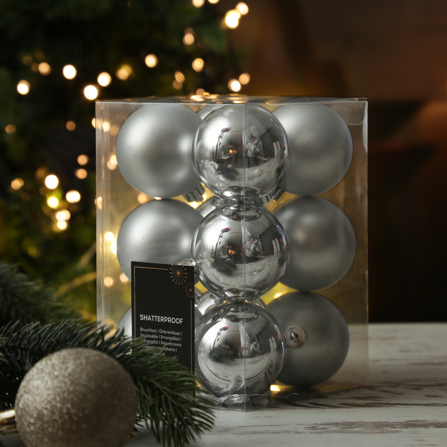 Christbaumkugeln - Weihnachtbaumskugeln - bruchfest - D: 6cm - glänzend/matt  - silber - 12er Set Christbaumkugeln - Weihnachtbaumskugeln - bruchfest - D: 6cm - glänzend/matt  - silber - 12er Set