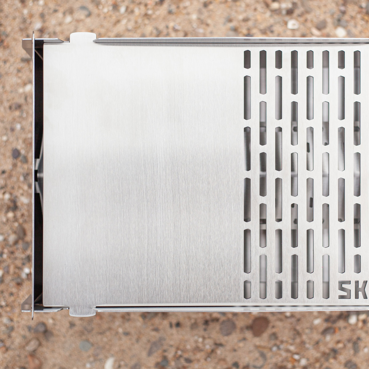 SKOTTI Plancha - Die Edelstahl Grillplatte für den SKOTTI Gasgrill