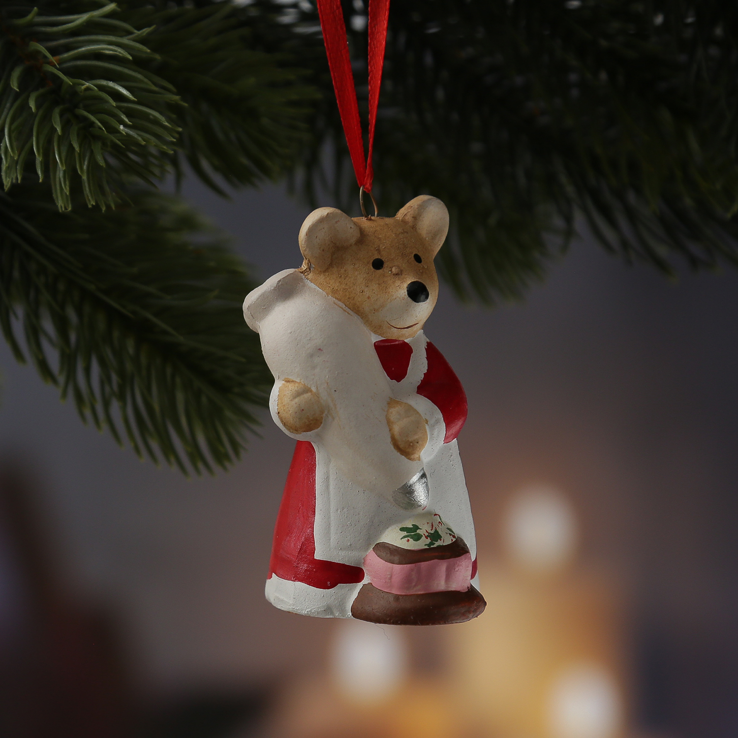 Weihnachtsbaumschmuck Maus mit Spritzbeutel und Törtchen - Christbaumschmuck - Polyresin - H: 8cm Weihnachtsbaumschmuck Maus mit Spritzbeutel und Törtchen - Christbaumschmuck - Polyresin - H: 8cm