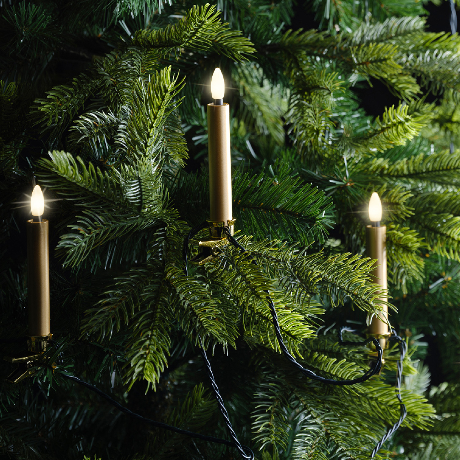 LED Kerzenlichterkette - 20 Christbaumkerzen - Weihnachtsbaumlichterkette - L: 9,5m - Innen/Außen