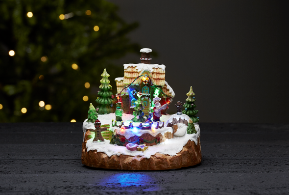 LED-Weihnachtszene "Candyville" Lebkuchenhaus - 12 bunte LED - H: 18cm - bunt