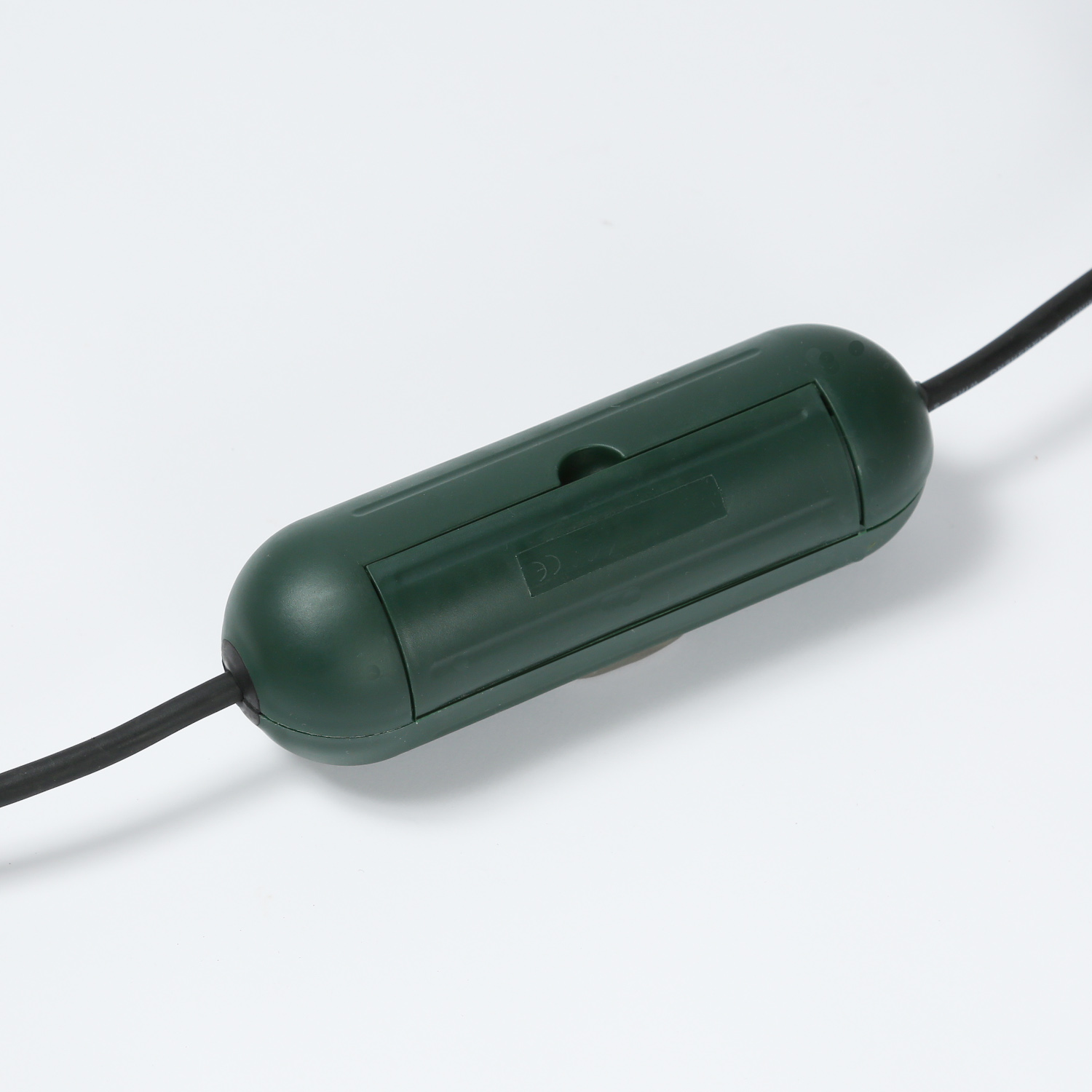 Kabelschutzdose, grün - zur Verlegung von Stromkabeln im Freien (Kabelbox) Kabelschutzdose, grün - zur Verlegung von Stromkabeln im Freien (Kabelbox)