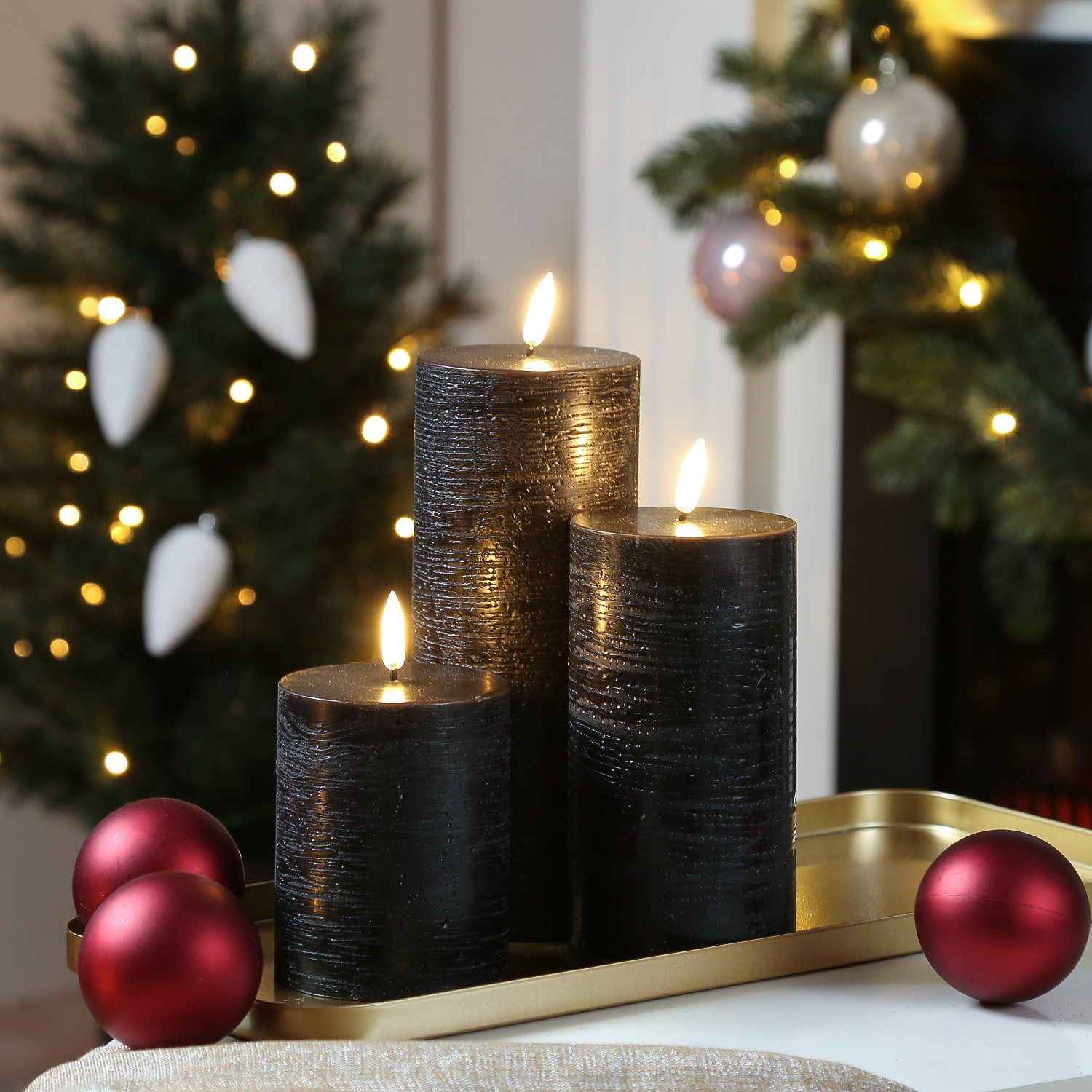 LED Kerzenset PIA - Rustik-Optik - 3 Größen - inkl. Batterien und Fernbedienung - schwarz - 3er Set LED Kerzenset PIA - Rustik-Optik - 3 Größen - inkl. Batterien und Fernbedienung - schwarz - 3er Set