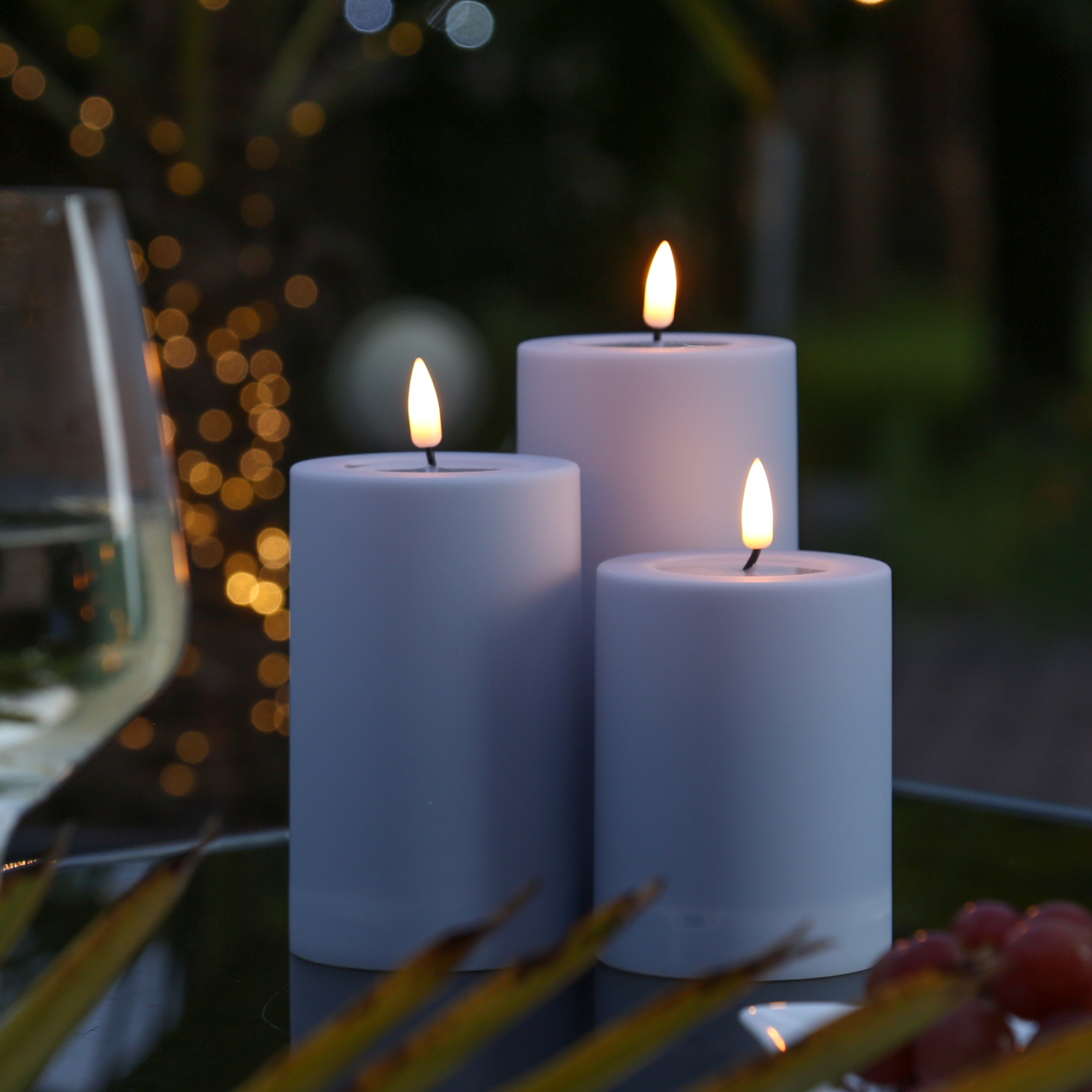 LED Stumpenkerze MIA - Kunststoff - realistische 3D Flamme - H: 10cm - outdoor - pastellblau LED Stumpenkerze MIA - Kunststoff - realistische 3D Flamme - H: 10cm - outdoor - pastellblau