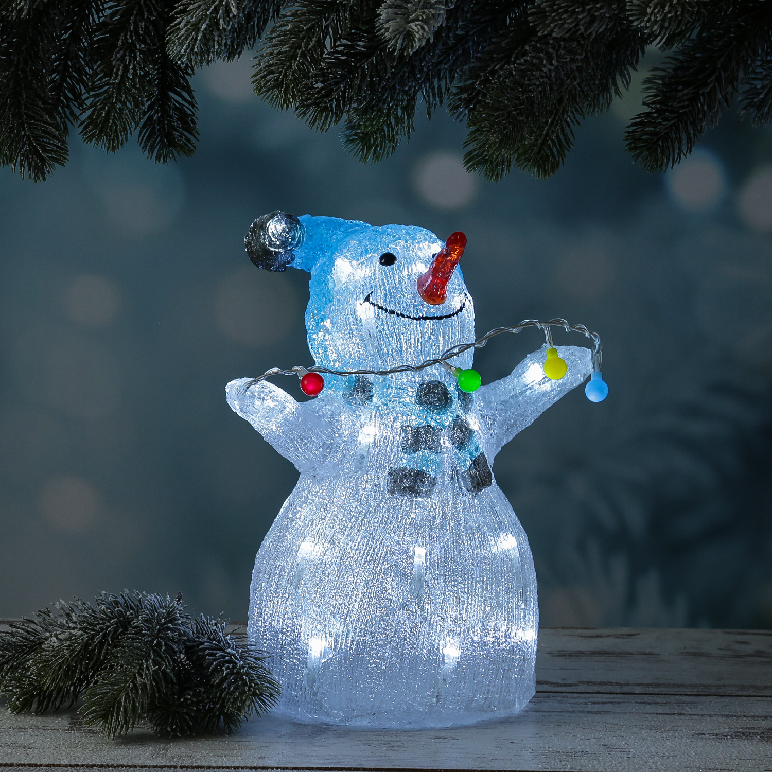 LED Schneemann mit Lichterkette - Acrylfigur - 30 kaltweiße LED - H: 30cm - Timer - für Außen LED Schneemann mit Lichterkette - Acrylfigur - 30 kaltweiße LED - H: 30cm - Timer - für Außen
