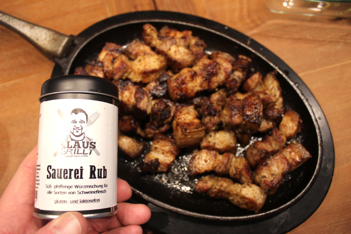 Klaus Grillt Sauerei Rub 120 g Streuer mit Bauchspeck