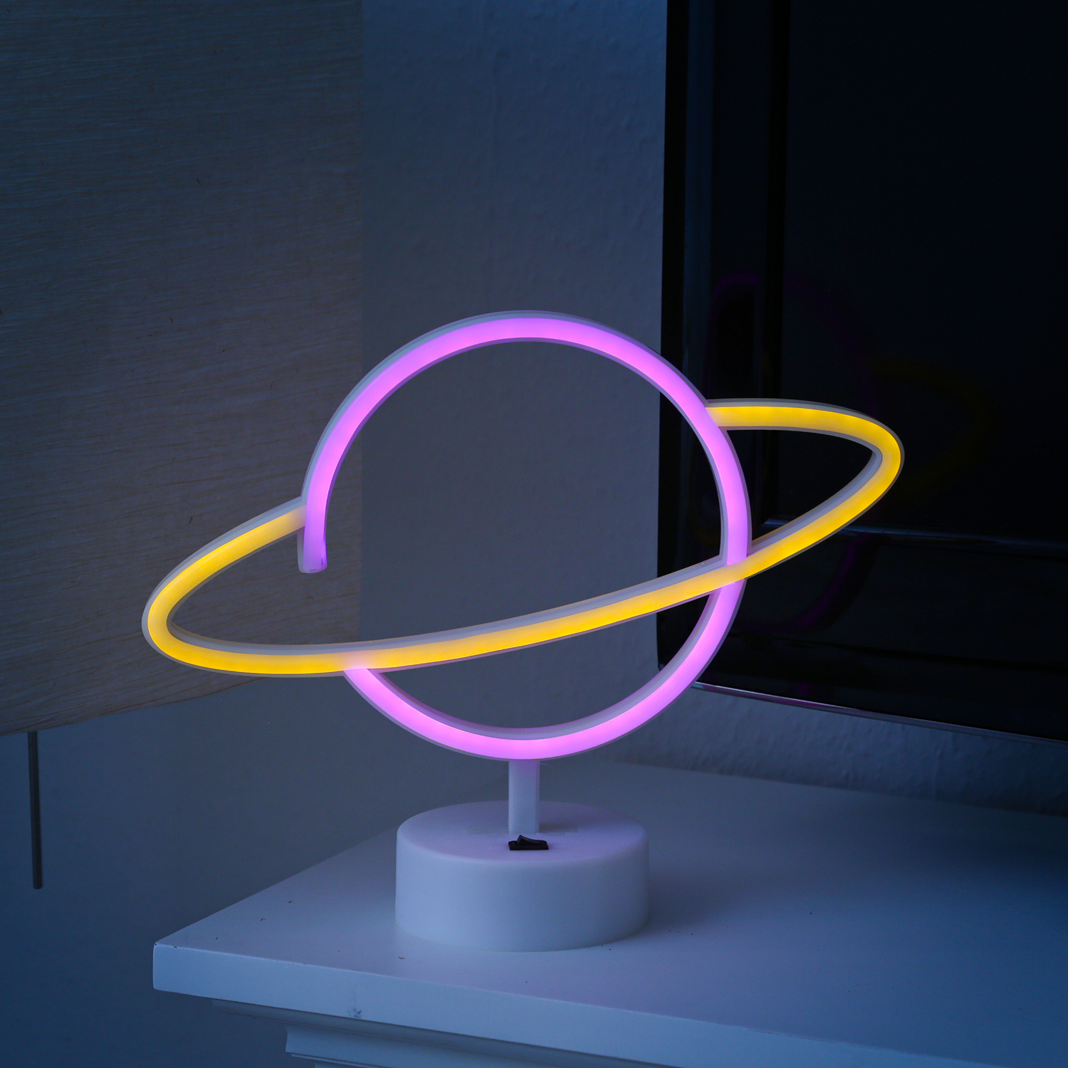 LED NEON Figur PLANET - Neonlicht - H: 24cm - Batteriebetrieb - stehend - orange/pink