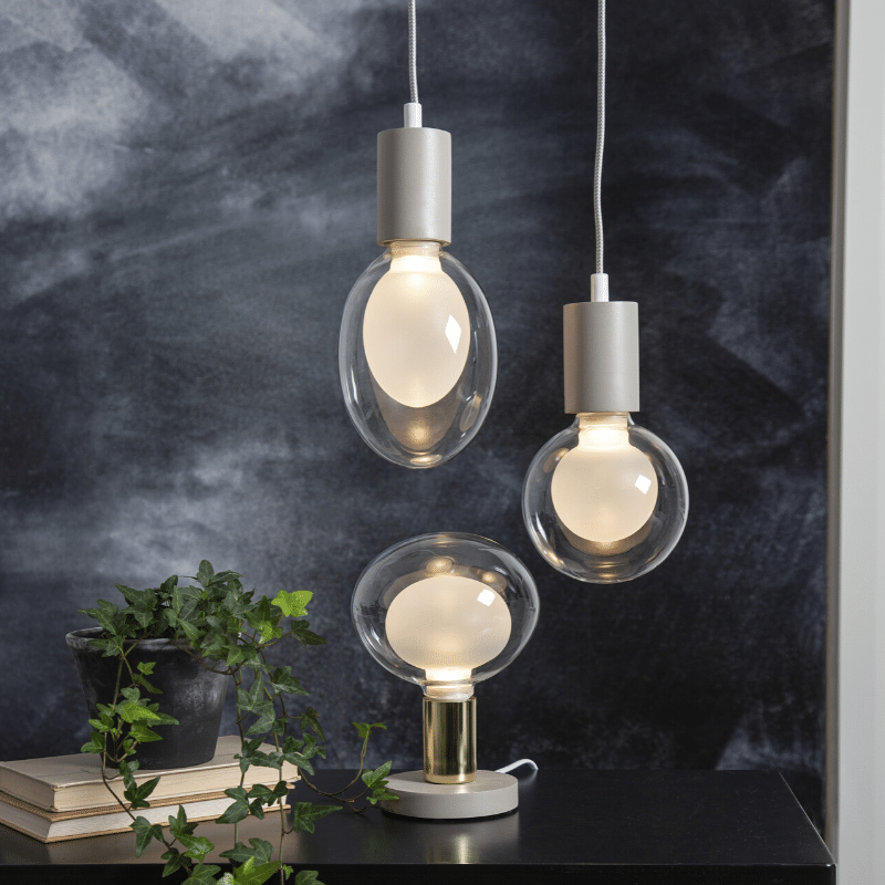 LED Deko Leuchtmittel "Space" - E27 - warmweiß - in 3 Stuffen dimmbar - 2700K - 3,5W