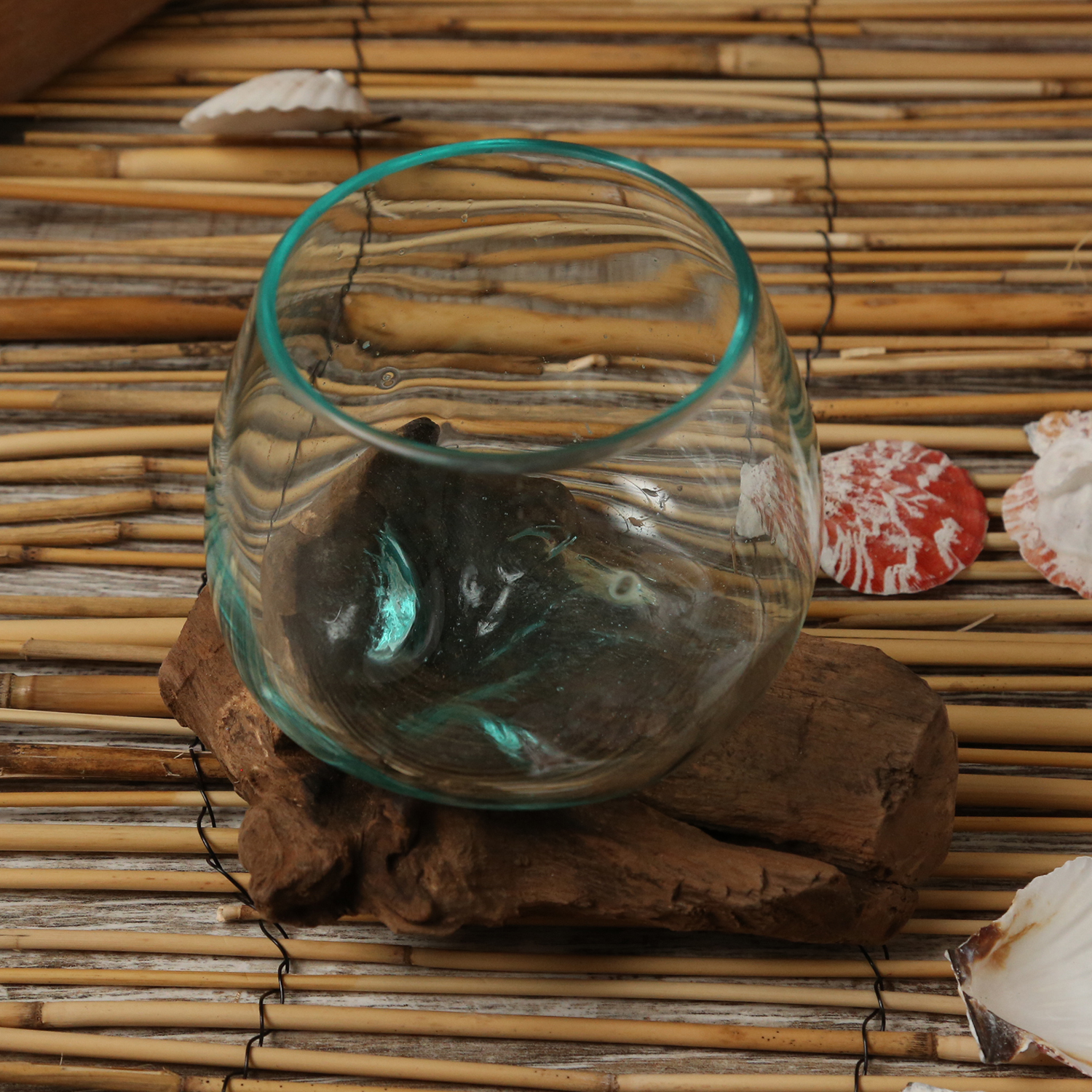 Glasschale auf Wurzelholz - Dekoschale - D: 14cm - natur