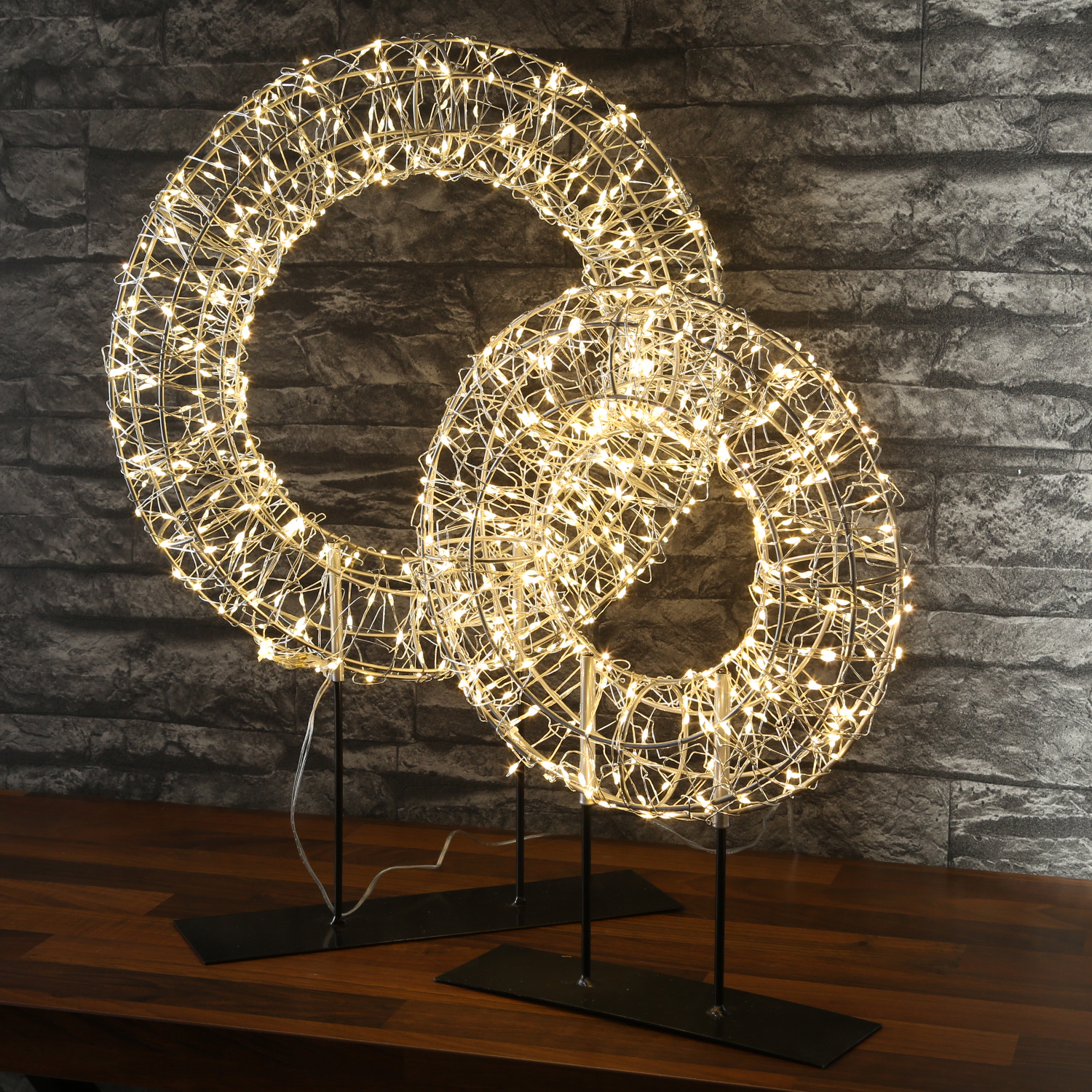 LED Kranz - Leuchtkranz stehend - 500 warmweiße LED - H: 51cm - Timer - für Innen/Außen