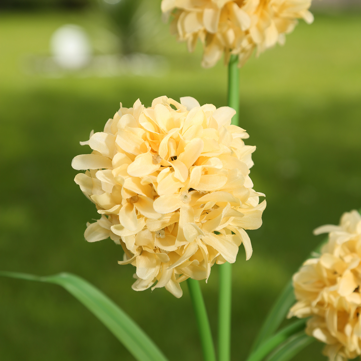 LED Solar Gartenstecker Blume - warmweiße LED - H: 70cm - Lichtsensor - gelb LED Solar Gartenstecker Blume - warmweiße LED - H: 70cm - Lichtsensor - gelb