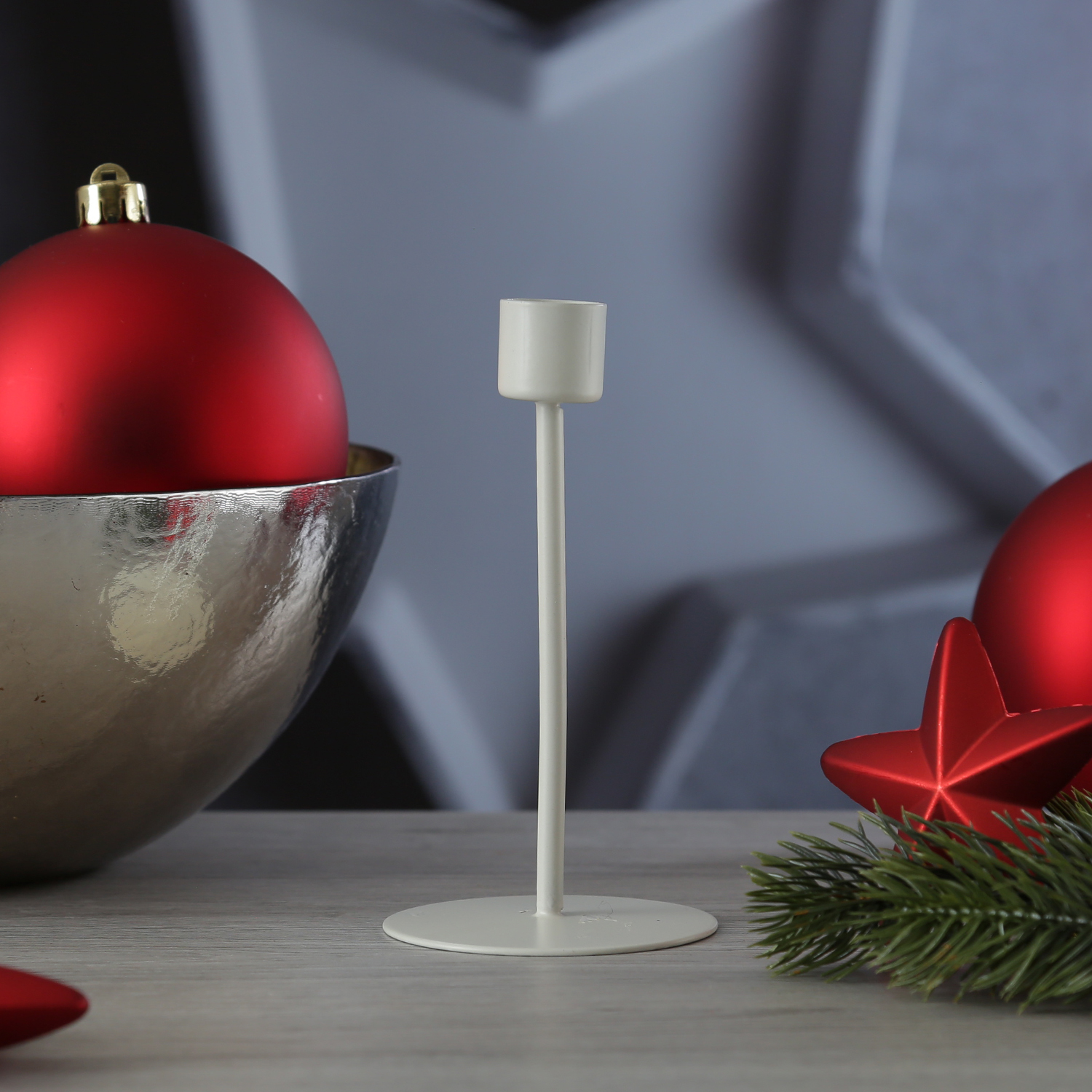 Stabkerzenhalter - Kerzenständer für Tafelkerzen - Metall - H: 14cm - D: 7,5cm - weiß Stabkerzenhalter - Kerzenständer für Tafelkerzen - Metall - H: 14cm - D: 7,5cm - weiß