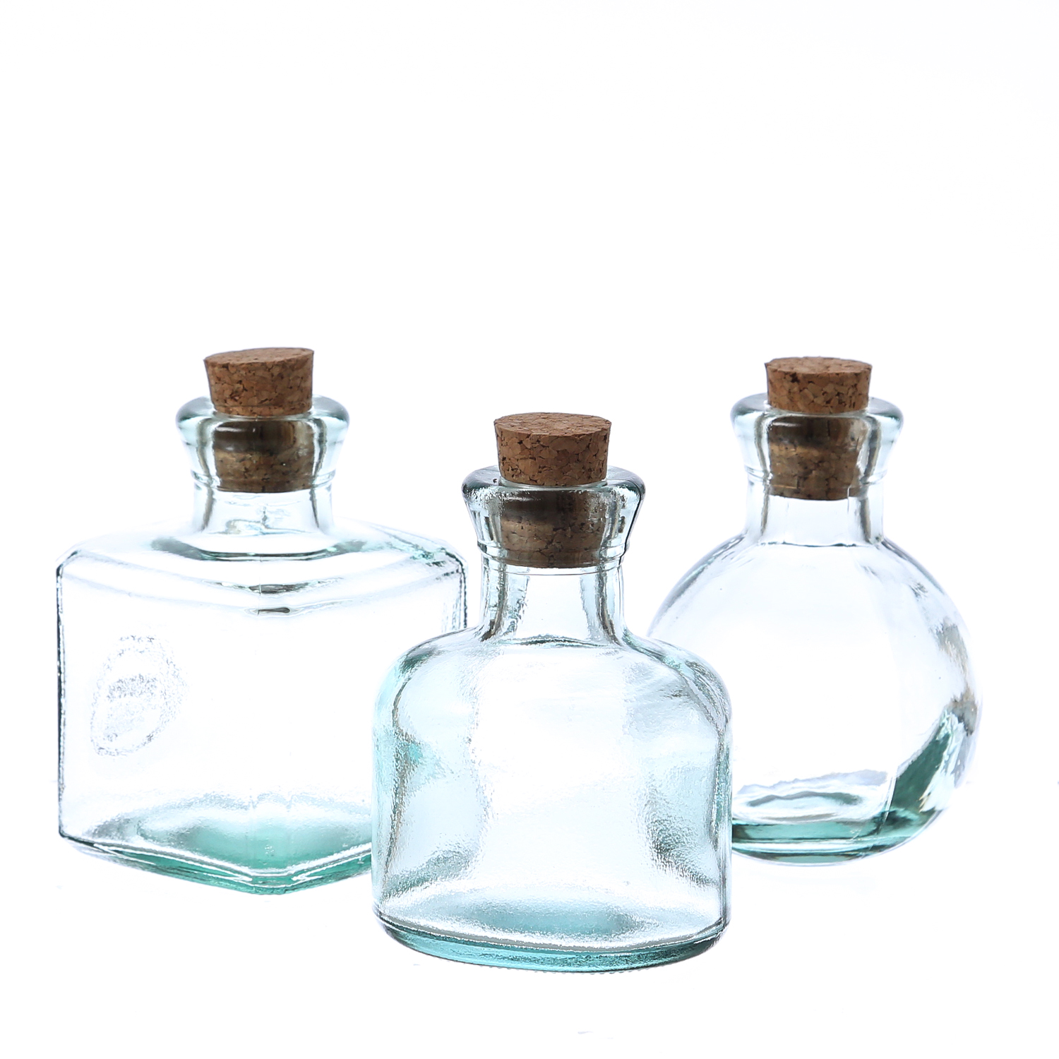 Deko Flaschen mit Korken - Recyclingglas - spülmaschinenfest - H: 10cm - transparent - 3 Stück Deko Flaschen mit Korken - Recyclingglas - spülmaschinenfest - H: 10cm - transparent - 3 Stück