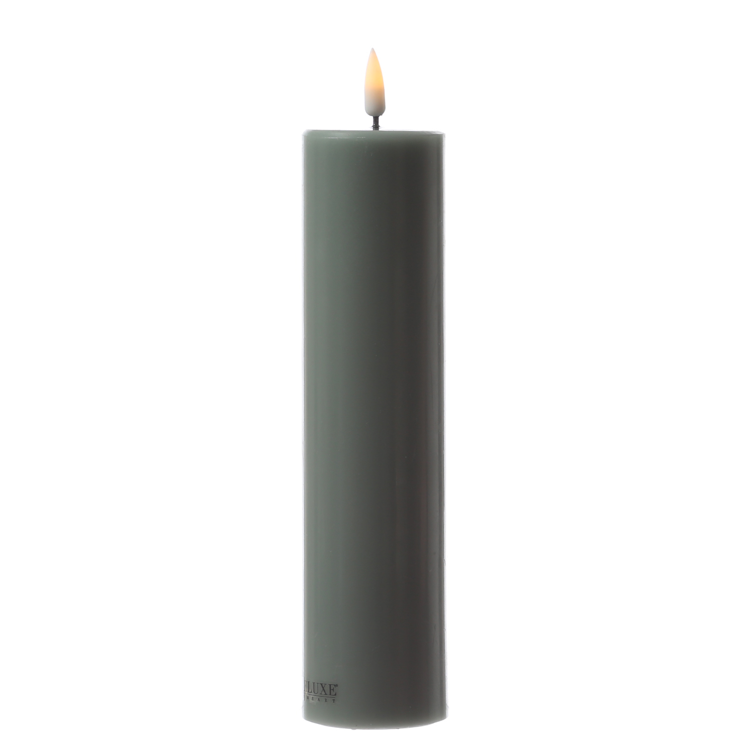 LED Stumpenkerze MIA - Echtwachs - realistische 3D Flamme - H: 20cm - D: 5cm - salbeigrün LED Stumpenkerze MIA - Echtwachs - realistische 3D Flamme - H: 20cm - D: 5cm - salbeigrün