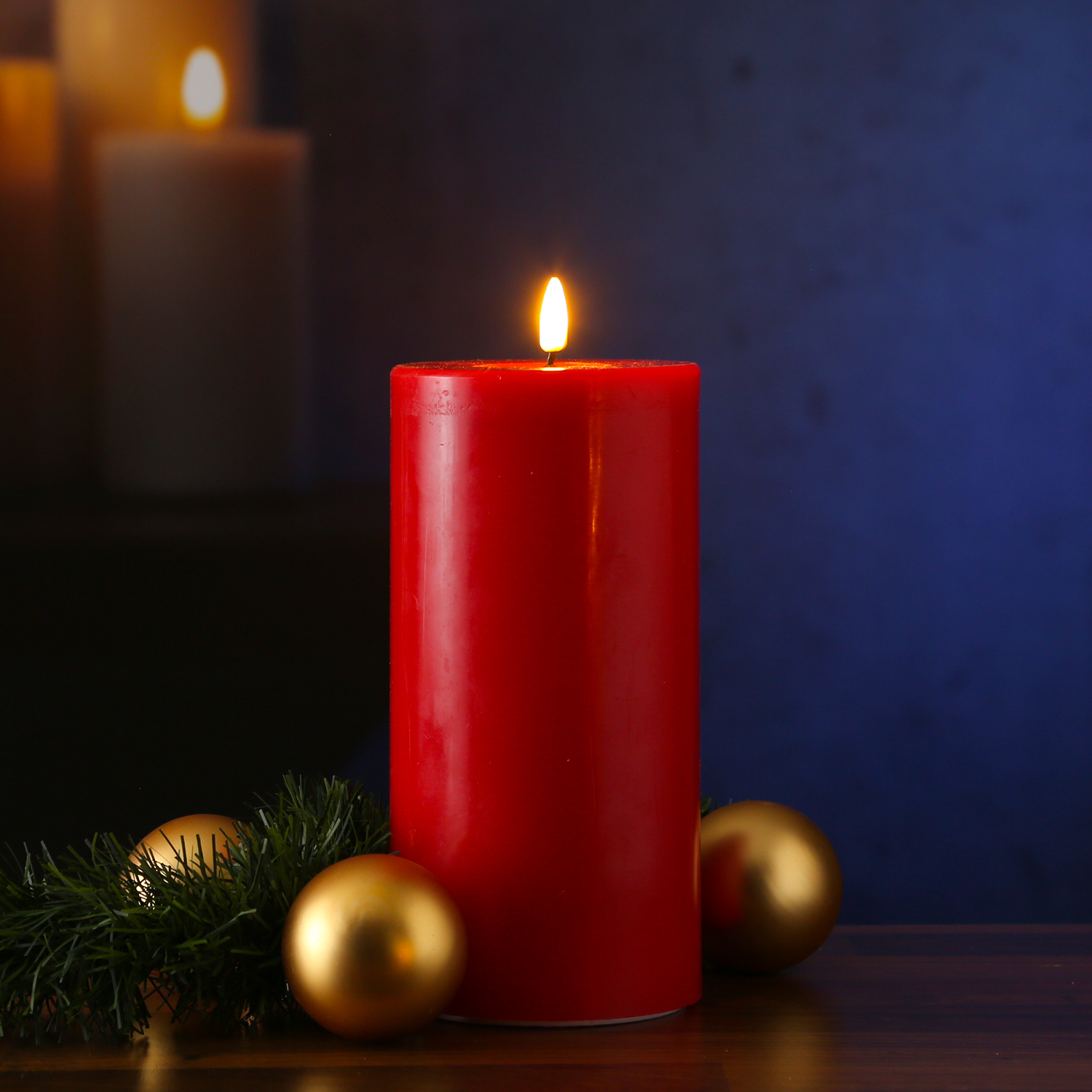 LED Stumpenkerze MIA - Echtwachs - realistische 3D Flamme - H: 20cm - D: 10cm - rot LED Stumpenkerze MIA - Echtwachs - realistische 3D Flamme - H: 20cm - D: 10cm - rot
