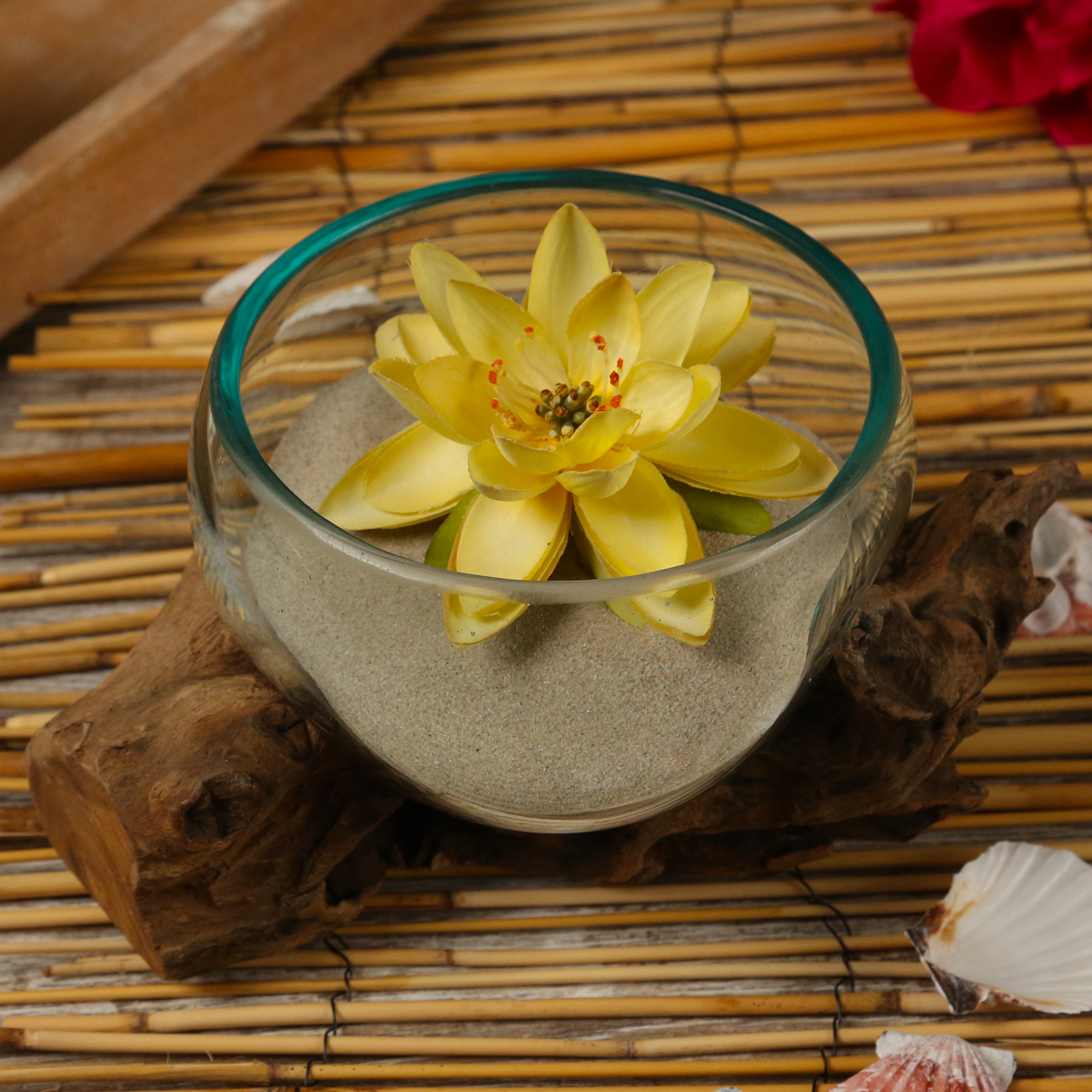 Glasschale auf Wurzelholz - Dekoschale - D: 10cm - natur