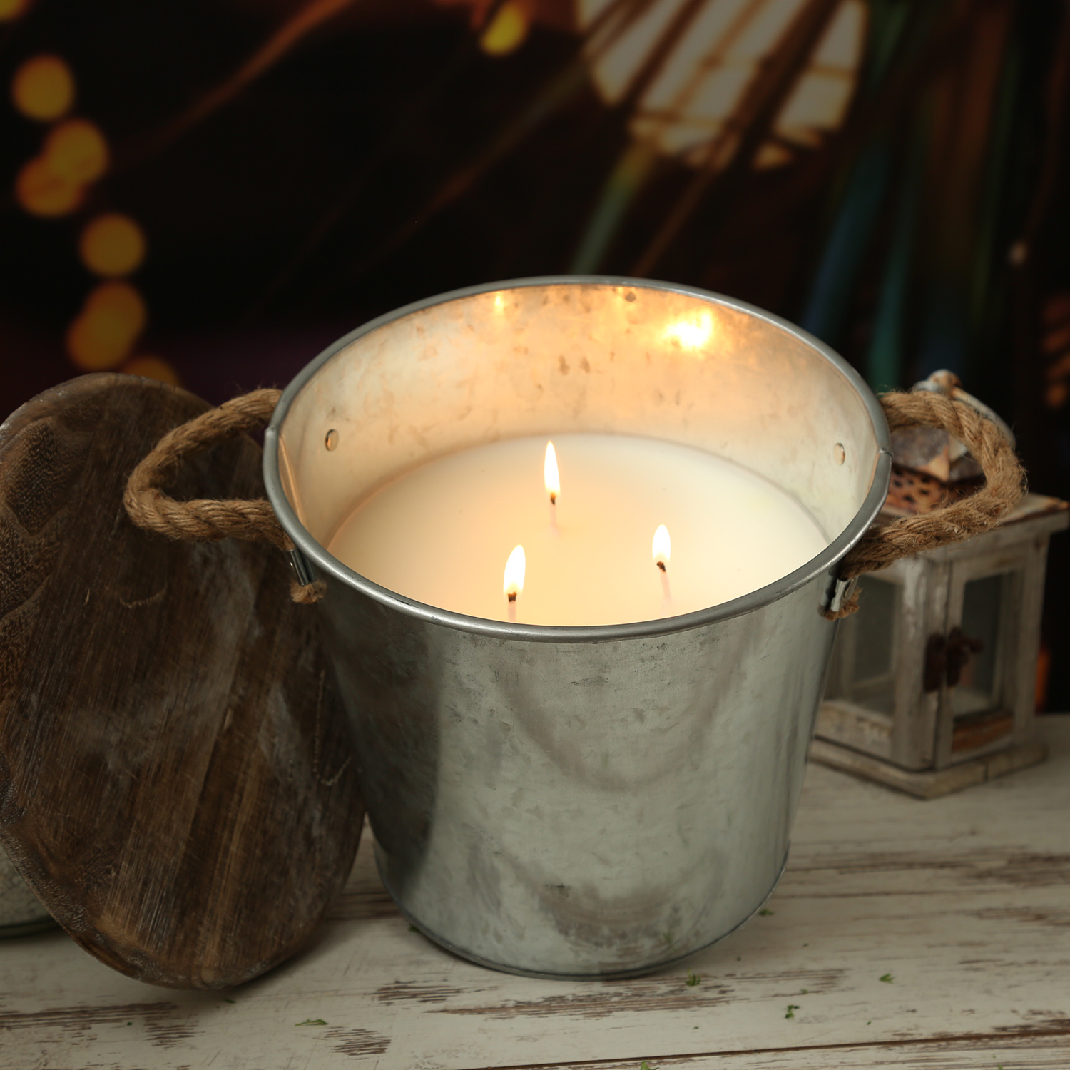 XL Duftkerze CITRONELLA - im Metalleimer mit Deckel - 3-Docht - Echwachs - H: 23cm -  silber