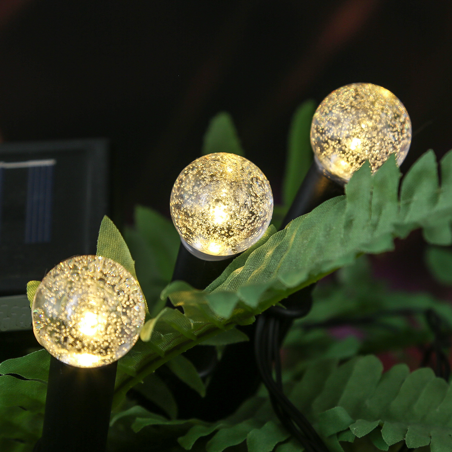 LED Solar Gartenstecker BUBBLES - 5 Erdspieße mit Luftblasen Optik - L: 1,2m - H: 18cm - Lichtsensor LED Solar Gartenstecker BUBBLES - 5 Erdspieße mit Luftblasen Optik - L: 1,2m - H: 18cm - Lichtsensor