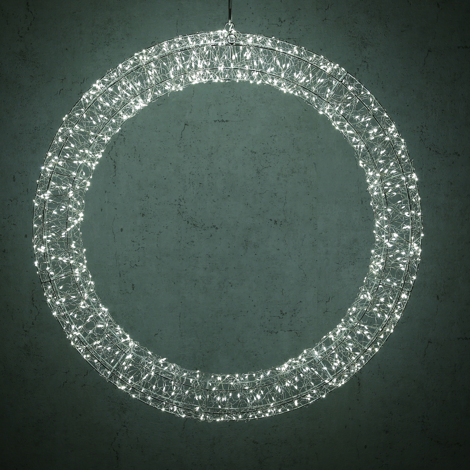 XXL LED Kranz abgeflacht - Lichterkranz mit 2200 warmweißen LED - D:60cm - 8Modi/Timer - Innen/Außen XXL LED Kranz abgeflacht - Lichterkranz mit 2200 warmweißen LED - D:60cm - 8Modi/Timer - Innen/Außen
