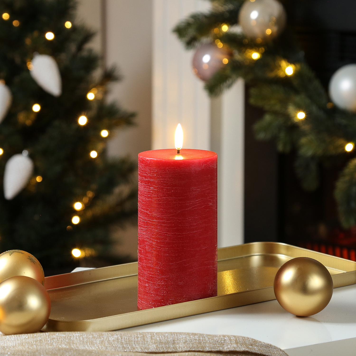 LED Kerze PIA - Rustik-Optik - Echtwachs - H: 15cm - D: 7,8cm - Timer - bis zu 1000 Std. - rot LED Kerze PIA - Rustik-Optik - Echtwachs - H: 15cm - D: 7,8cm - Timer - bis zu 1000 Std. - rot