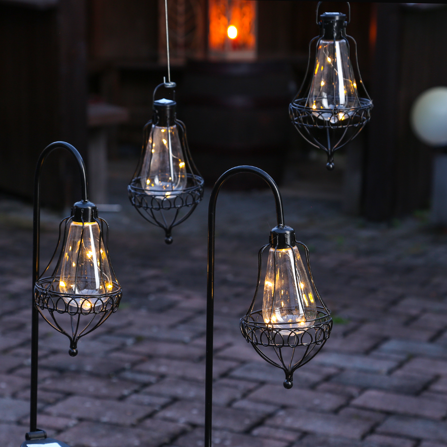 LED Solar Laternen und Gartenstecker - zwei Henkel u. zwei Erdspieße - D: 10cm - schwarz - 4er Set LED Solar Laternen und Gartenstecker - zwei Henkel u. zwei Erdspieße - D: 10cm - schwarz - 4er Set