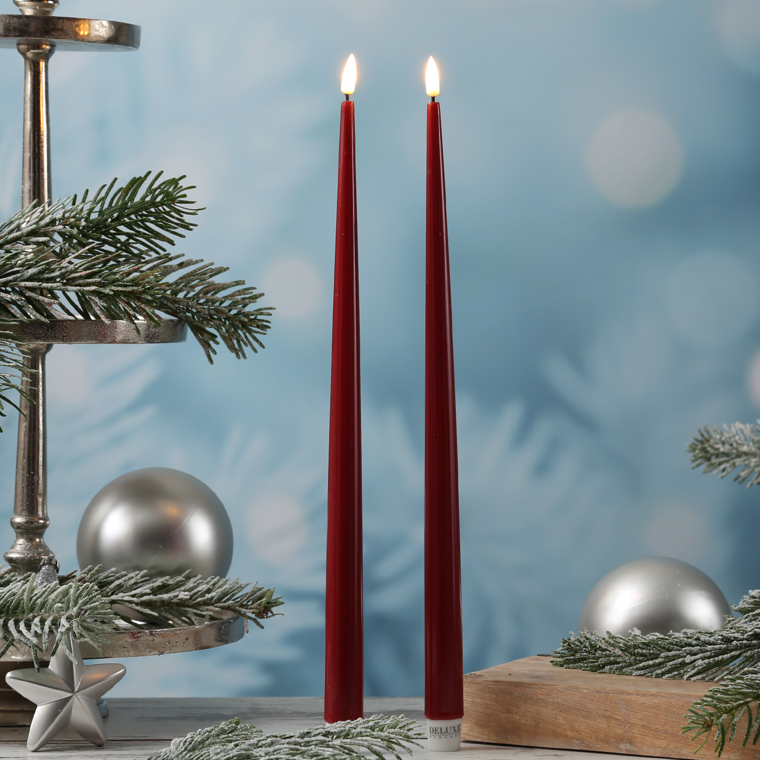 LED Stabkerzen ELLA - Echtwachs - realistische 3D Flamme - H: 38cm - bordeauxrot - 2 Stück LED Stabkerzen ELLA - Echtwachs - realistische 3D Flamme - H: 38cm - bordeauxrot - 2 Stück