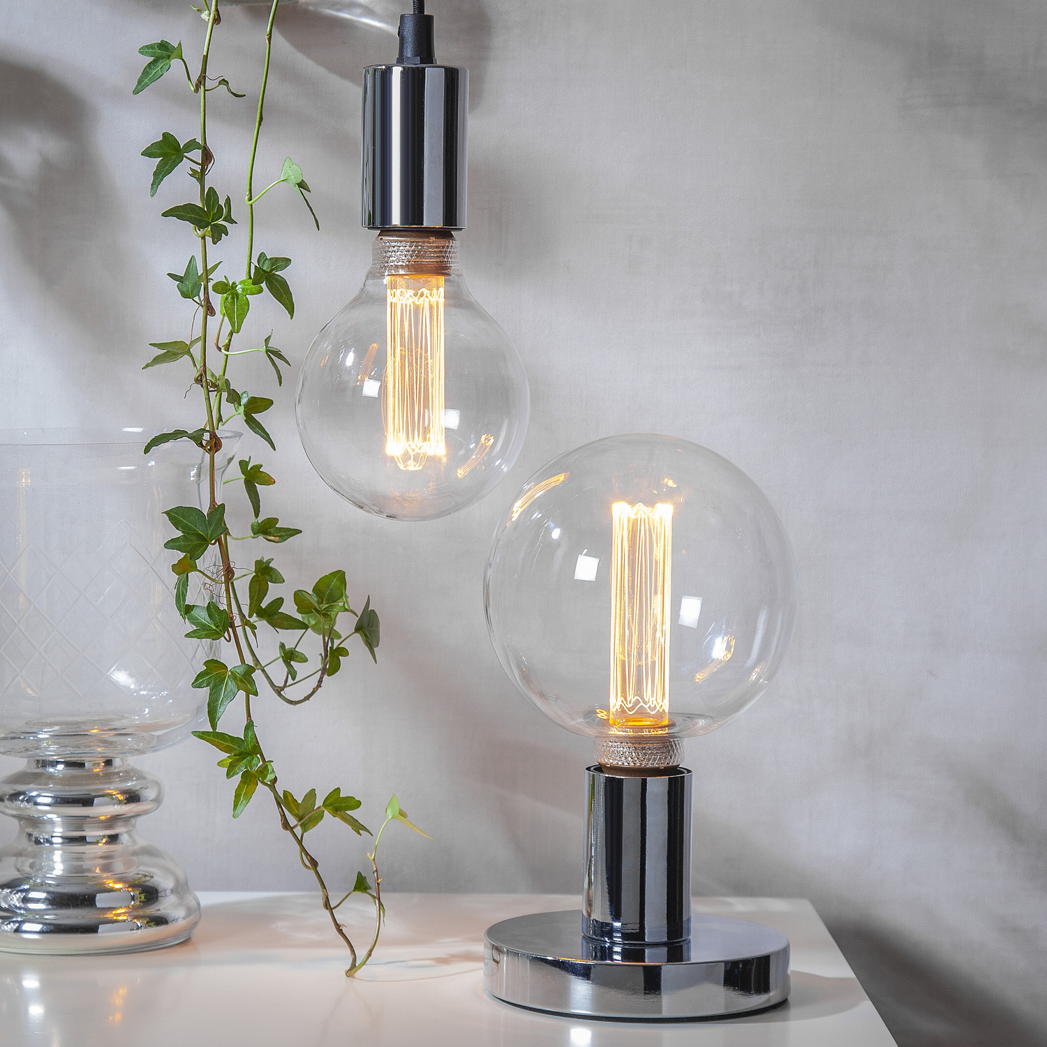 Lampenhalterung GLANS - Tischleuchte - E27 - rund - stehend - Kabel mit Schalter - silber Lampenhalterung GLANS - Tischleuchte - E27 - rund - stehend - Kabel mit Schalter - silber