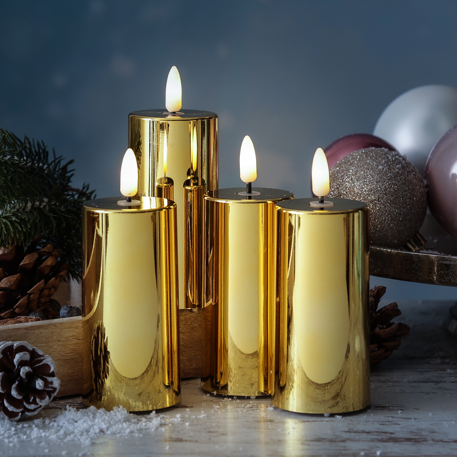 LED Kerze - Kunststoff - 3D Flamme - Timer - H: 12,5cm - D: 5cm - gold glänzend LED Kerze - Kunststoff - 3D Flamme - Timer - H: 12,5cm - D: 5cm - gold glänzend