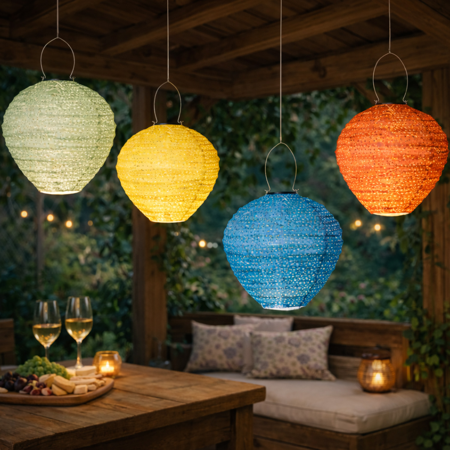 LED Solar Lampion Ballon - mit Blumenmuster - H: 30cm - D: 30cm - Lichtsensor - bunt - 4er Set