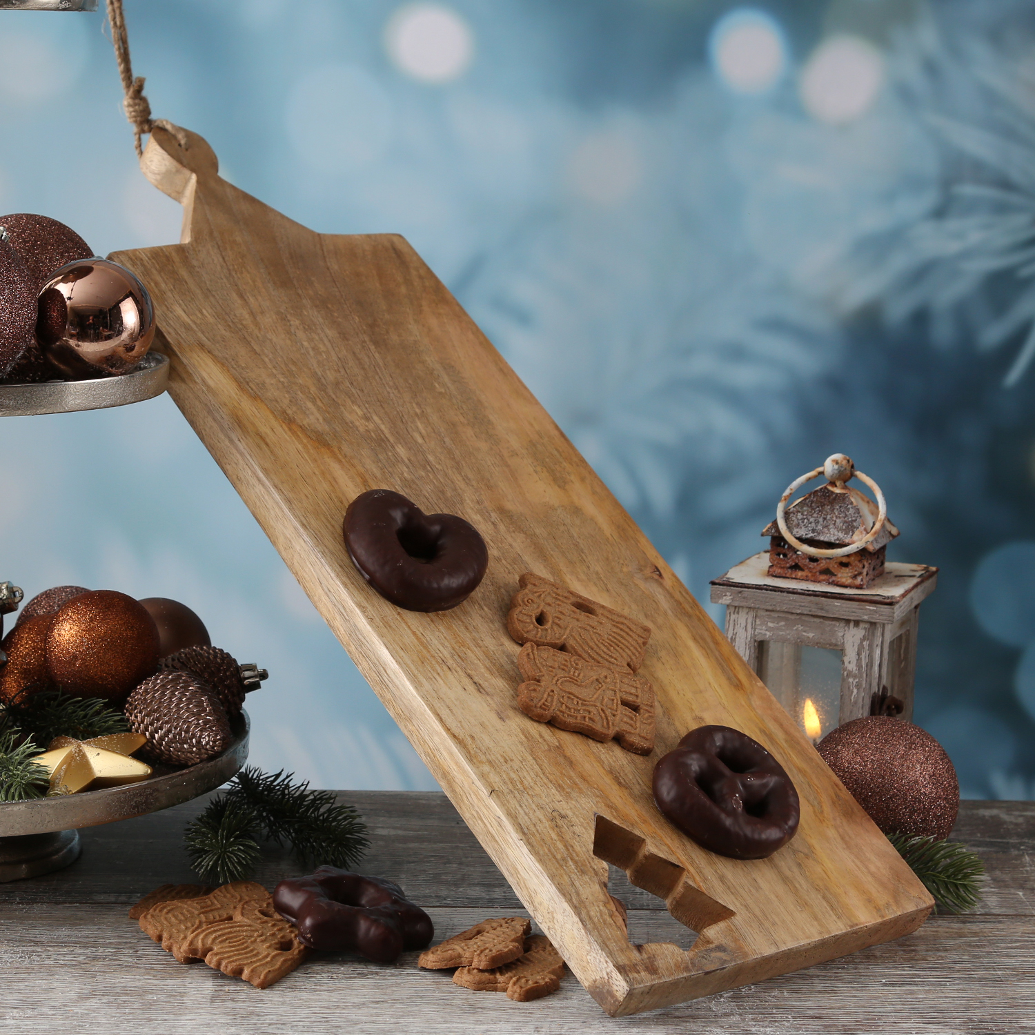 Schneidebrett - Vesperbrett - mit Baumausschnitt - Mangoholz - Kordel - L: 60cm - natur Schneidebrett - Vesperbrett - mit Baumausschnitt - Mangoholz - Kordel - L: 60cm - natur