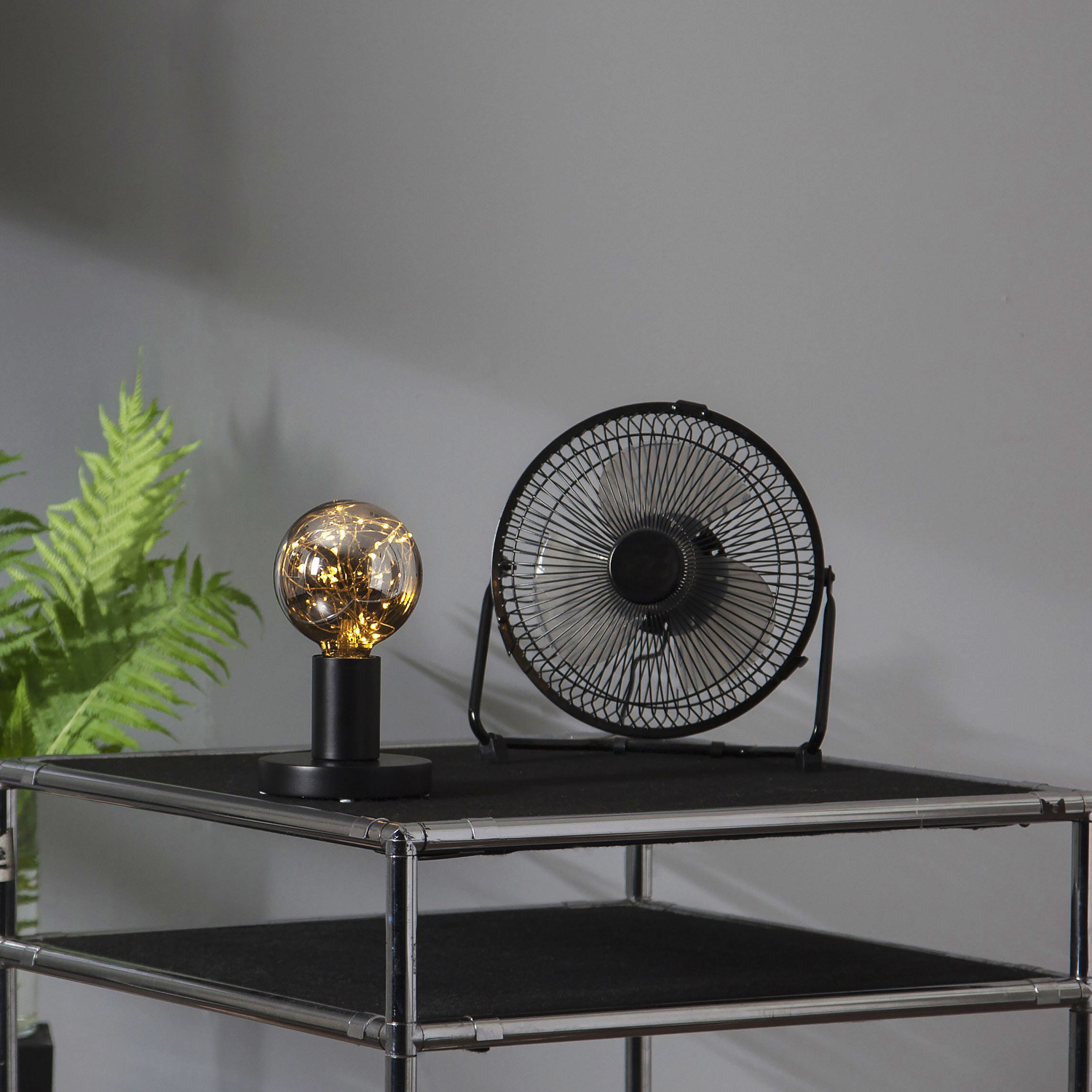 Lampenhalterung GLANS - Tischleuchte - E27 - rund - stehend - Kabel mit Schalter - schwarz Lampenhalterung GLANS - Tischleuchte - E27 - rund - stehend - Kabel mit Schalter - schwarz