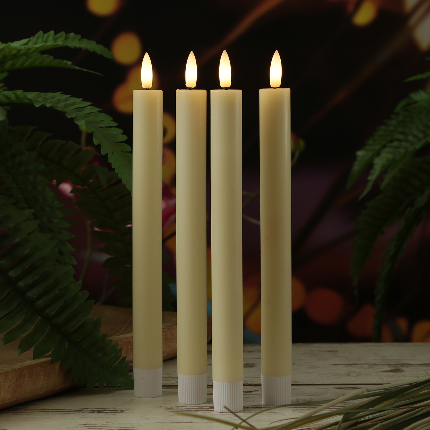 LED Stabkerzen LISA - Echtwachs - mit Ladestation - inkl. Fernbedienung - H: 25cm - creme - 4er Set LED Stabkerzen LISA - Echtwachs - mit Ladestation - inkl. Fernbedienung - H: 25cm - creme - 4er Set