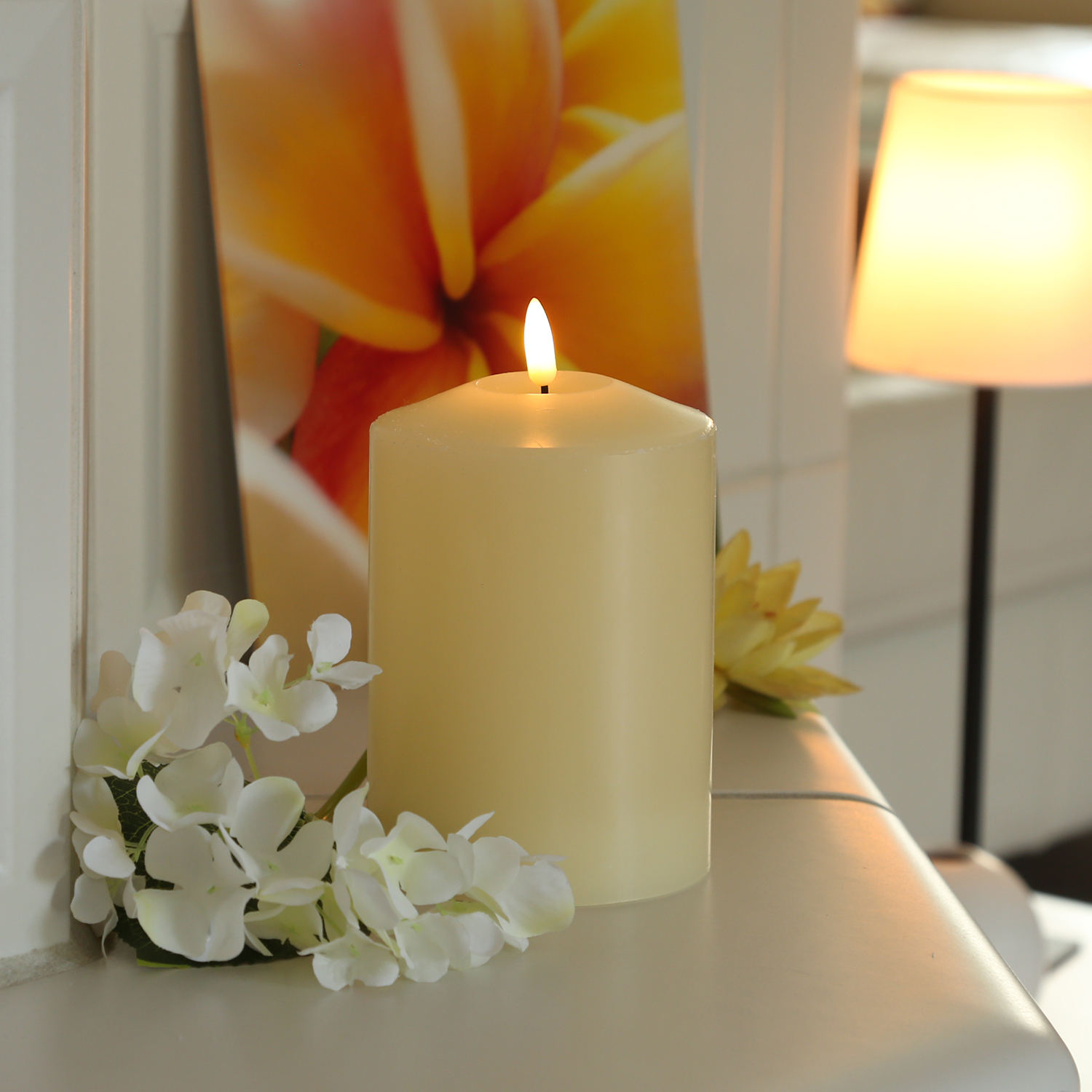 LED Stumpenkerze Flamme - Echtwachs - flackernde 3D Flamme - H: 17cm - Batterie - Timer - creme LED Stumpenkerze Flamme - Echtwachs - flackernde 3D Flamme - H: 17cm - Batterie - Timer - creme