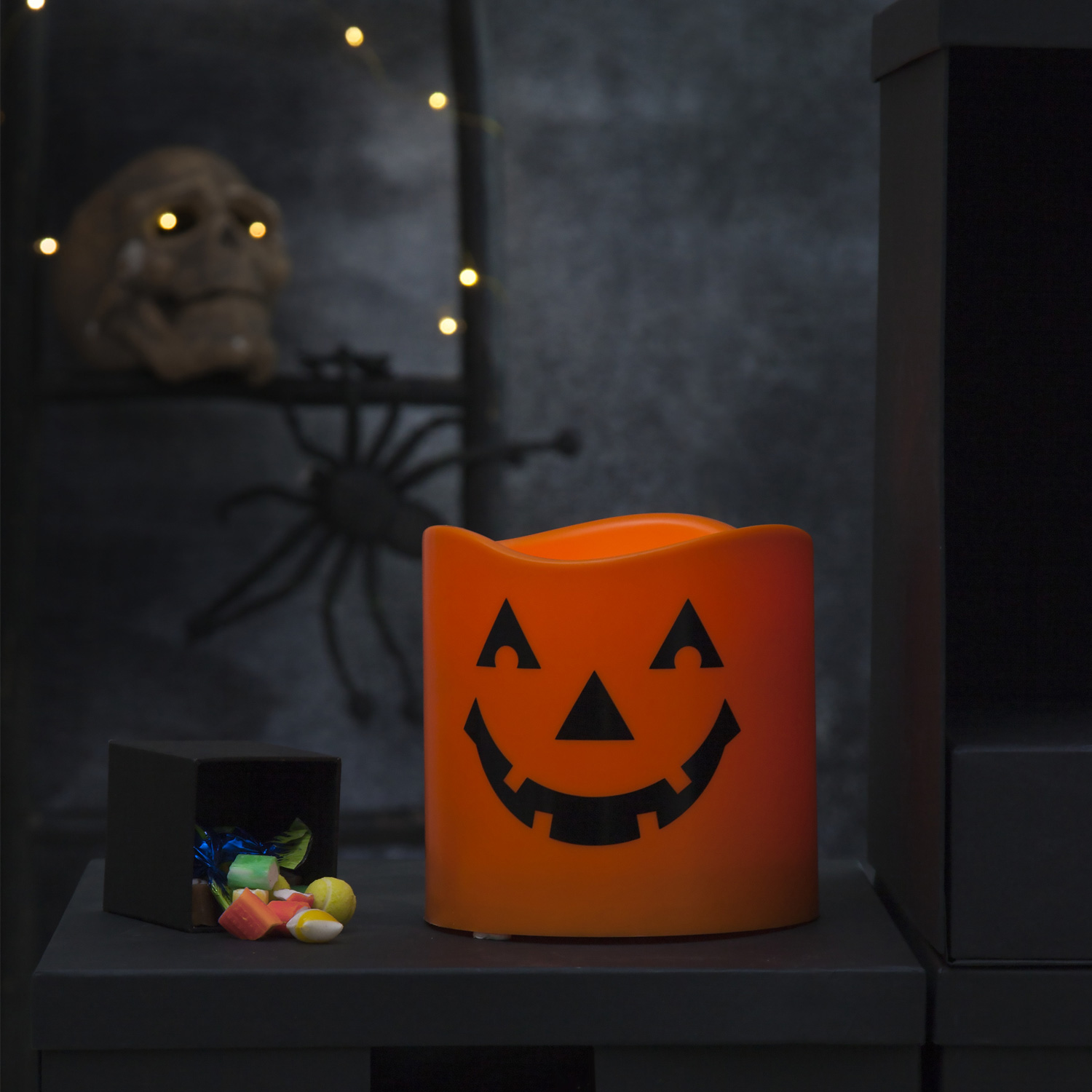 LED Kerzen Halloween - gelbe LED - H: 15cm - D: 15cm - Batteriebetrieb - orange LED Kerzen Halloween - gelbe LED - H: 15cm - D: 15cm - Batteriebetrieb - orange