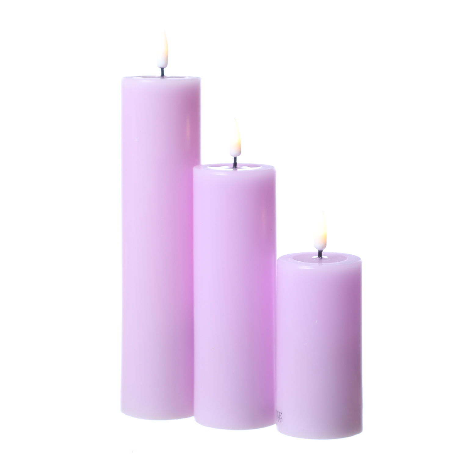 LED Stumpenkerze MIA - Echtwachs - realistische 3D Flamme - H: 10cm - D: 5cm - lavendel LED Stumpenkerze MIA - Echtwachs - realistische 3D Flamme - H: 10cm - D: 5cm - lavendel