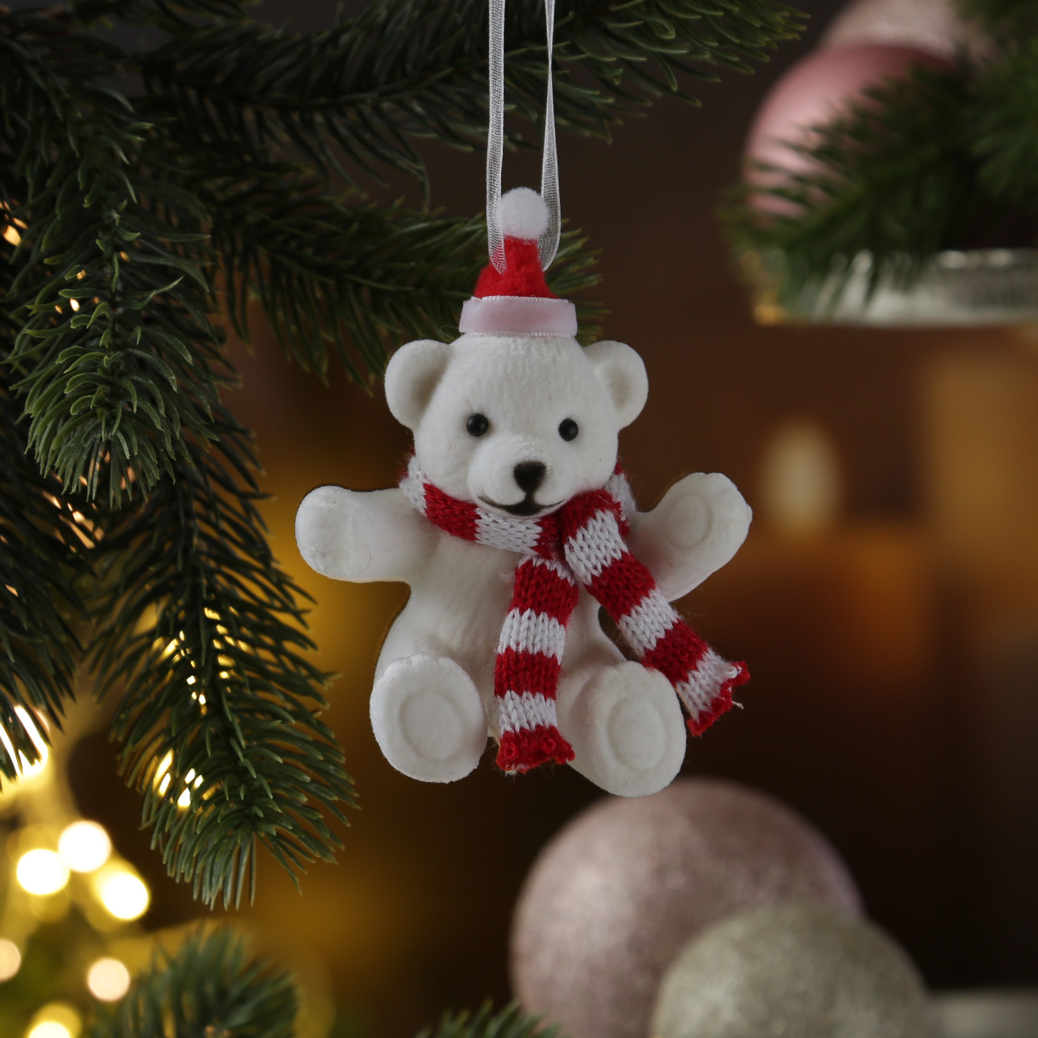 Weihnachtsbaumschmuck Bärchen mit Schal und Mütze - Christbaumschmuck - Kunststoff - H: 11cm Weihnachtsbaumschmuck Bärchen mit Schal und Mütze - Christbaumschmuck - Kunststoff - H: 11cm