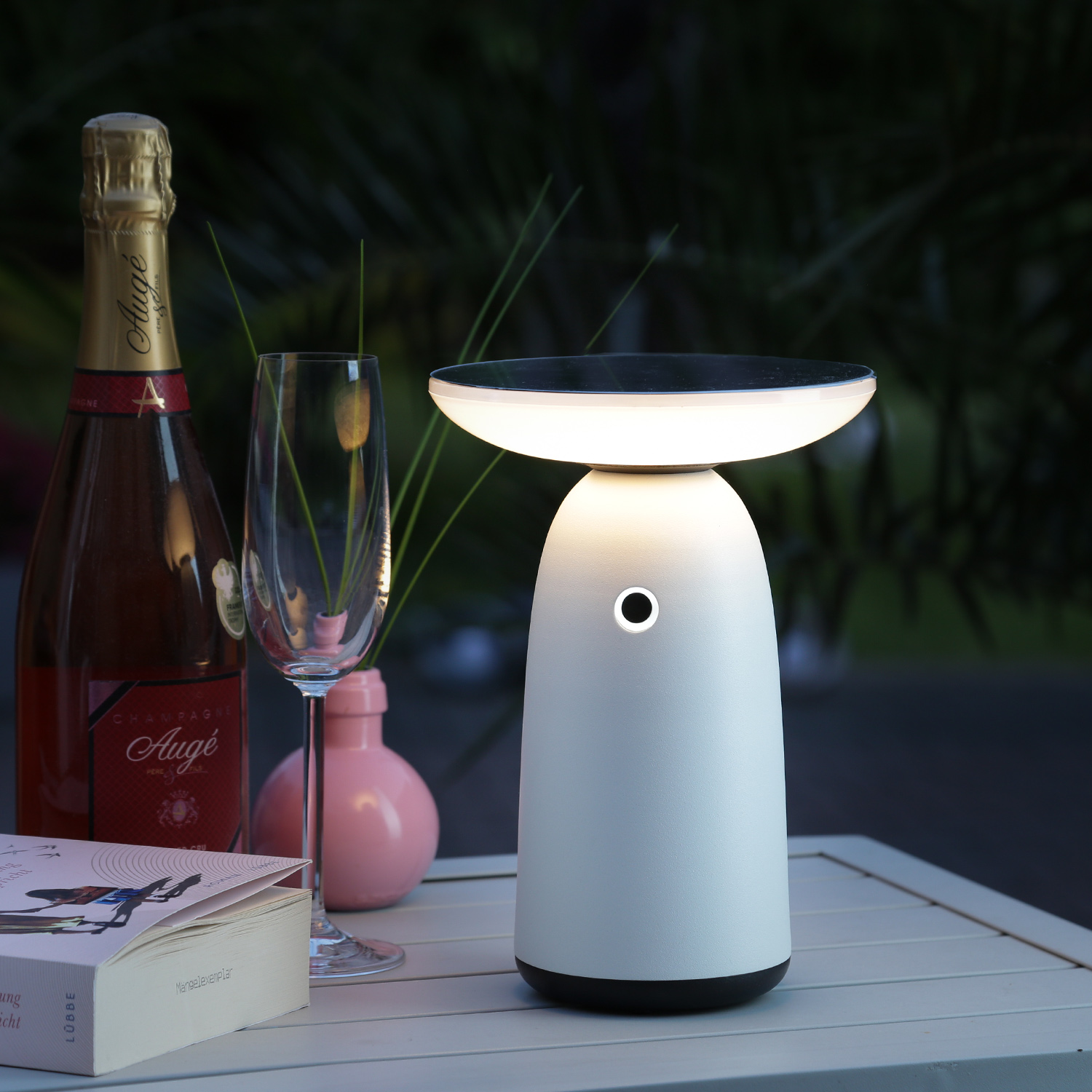 LED Solar Garten Tischleuchte - 3 Helligkeitsstufen - H: 22cm - Lichtsensor - für Außen - weiß LED Solar Garten Tischleuchte - 3 Helligkeitsstufen - H: 22cm - Lichtsensor - für Außen - weiß