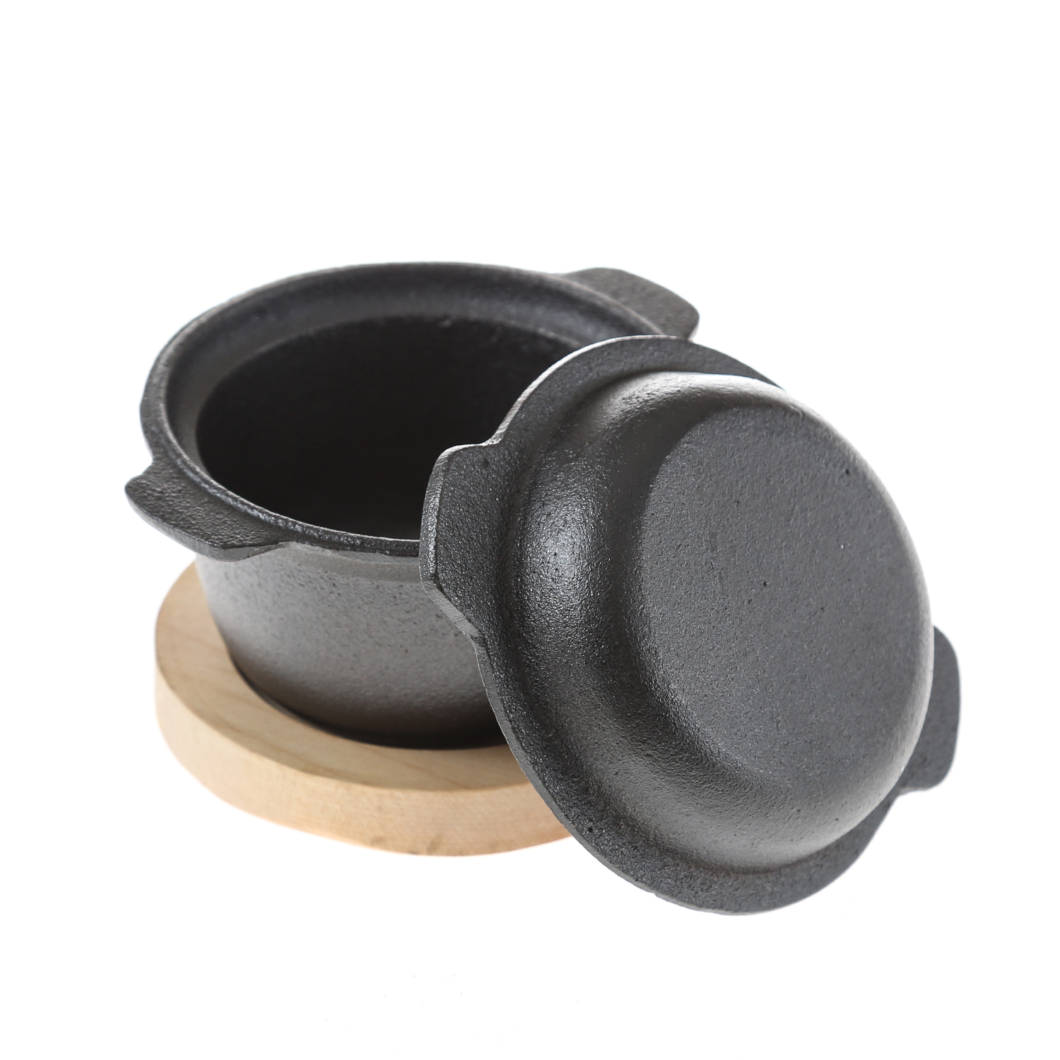 Gusstöpfchen mit Deckel und Holzuntersetzen - D: 10cm - H: 9cm - Inhalt: 0,3L