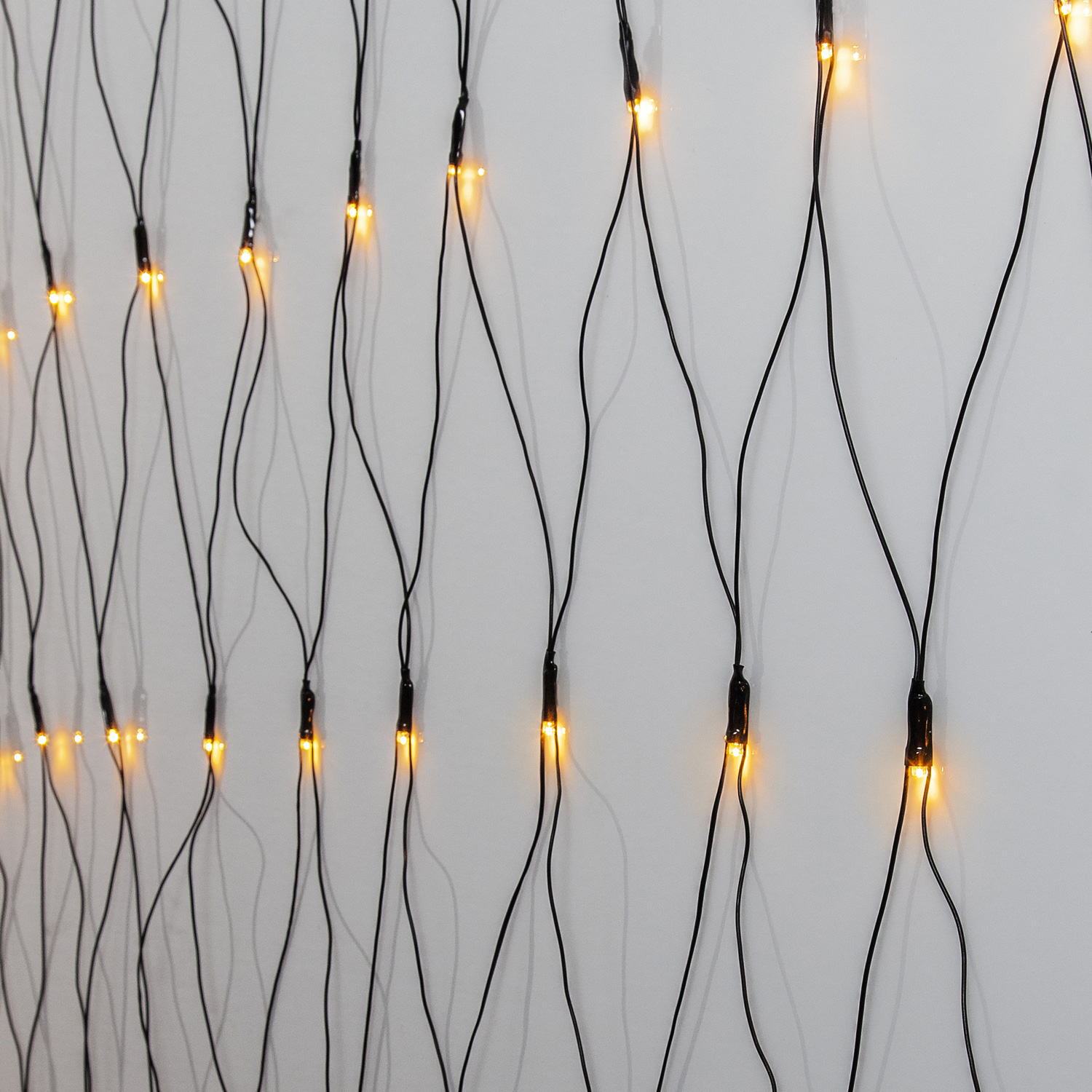 LED Lichternetz - Serie LED - outdoor - 200 ultra warmweiße LED - 3.00m x 3.00m - schwarzes Kabel LED Lichternetz - Serie LED - outdoor - 200 ultra warmweiße LED - 3.00m x 3.00m - schwarzes Kabel