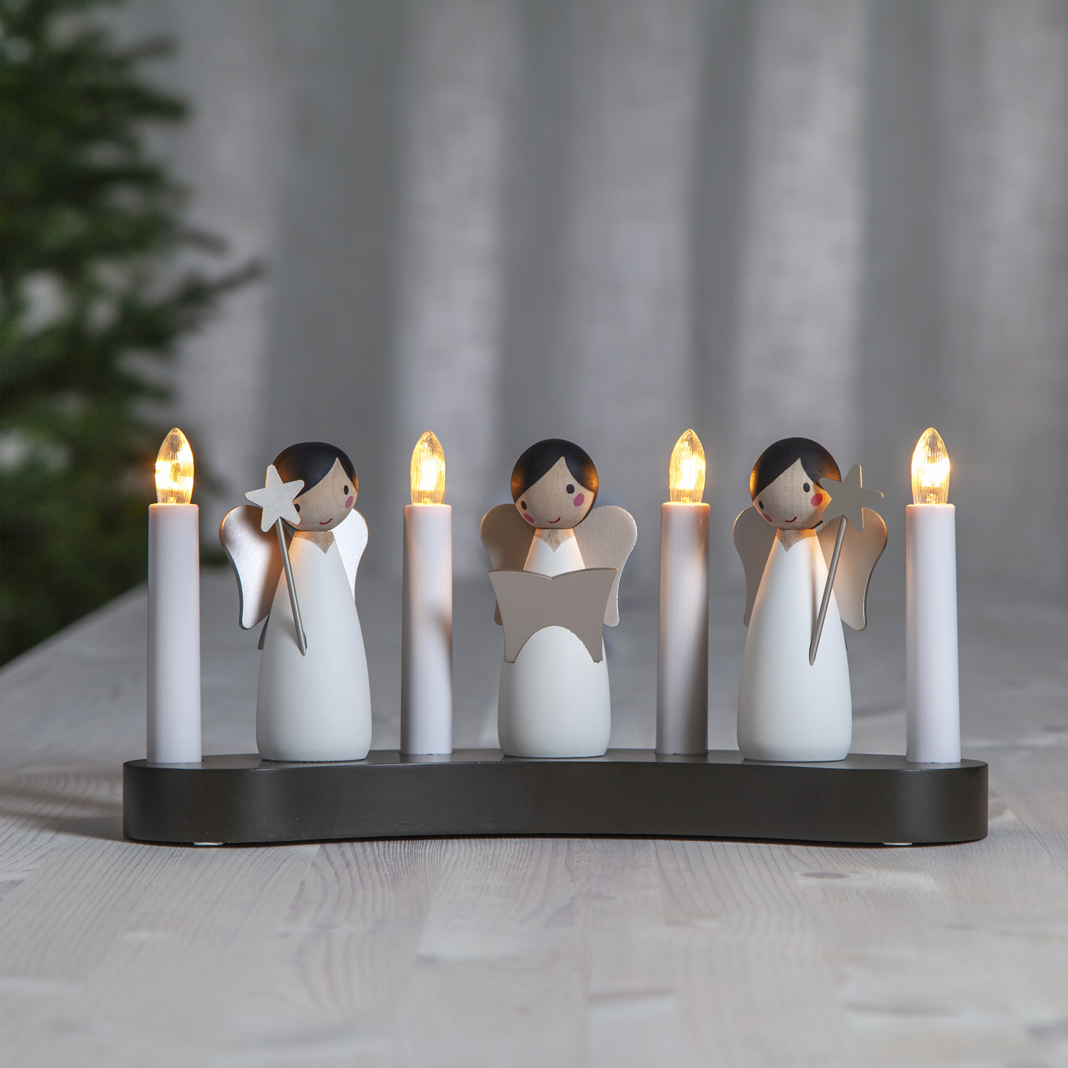 Fensterleuchter Angel Choir - 4flammig - warmweiße Glühlampen - H: 15cm - Kabel - Innen - weiß Fensterleuchter Angel Choir - 4flammig - warmweiße Glühlampen - H: 15cm - Kabel - Innen - weiß