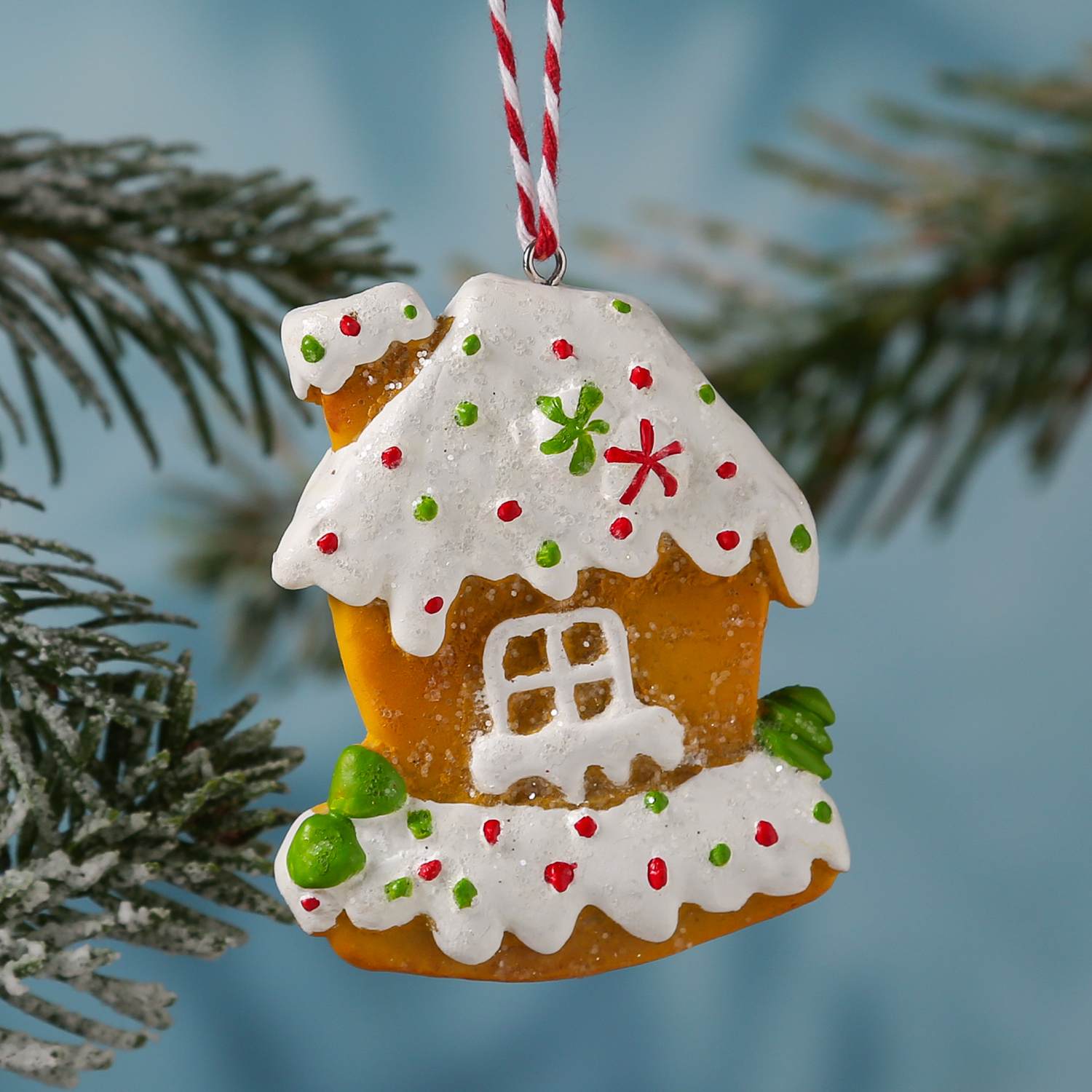 Weihnachtsbaumschmuck LEBKUCHENHAUS - Polyresin - inkl. Aufhänger - matt - H: 9cm - braun Weihnachtsbaumschmuck LEBKUCHENHAUS - Polyresin - inkl. Aufhänger - matt - H: 9cm - braun