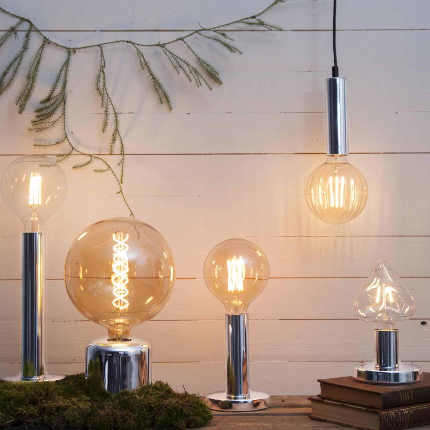 Lampenhalterung GLANS - Tischleuchte - E27 - rund - stehend - Kabel mit Schalter - silber Lampenhalterung GLANS - Tischleuchte - E27 - rund - stehend - Kabel mit Schalter - silber