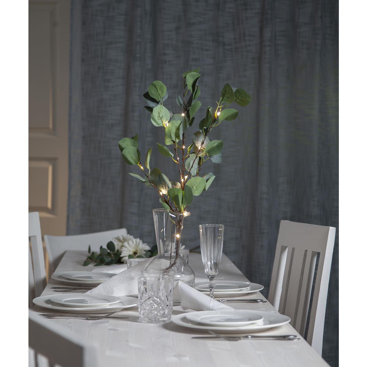 LED Leuchtzweig "Eukalyptus" - 15 warmweiße LED - H: 90cm - Batteriebetrieb - Timer - grüne Blätter LED Leuchtzweig "Eukalyptus" - 15 warmweiße LED - H: 90cm - Batteriebetrieb - Timer - grüne Blätter