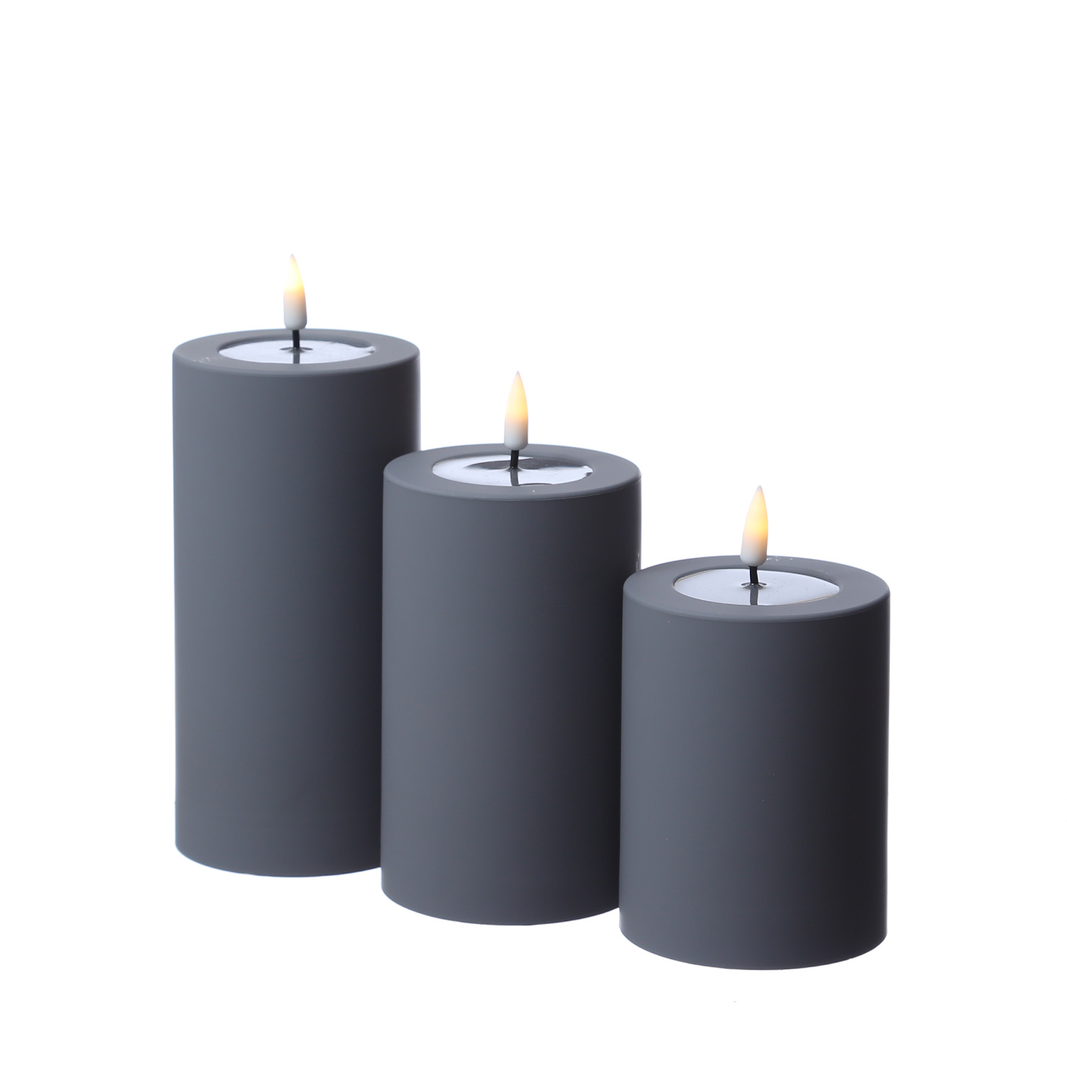 LED Stumpenkerze MIA - Kunststoff - realistische 3D Flamme - H: 12,5cm - outdoor - grau LED Stumpenkerze MIA - Kunststoff - realistische 3D Flamme - H: 12,5cm - outdoor - grau