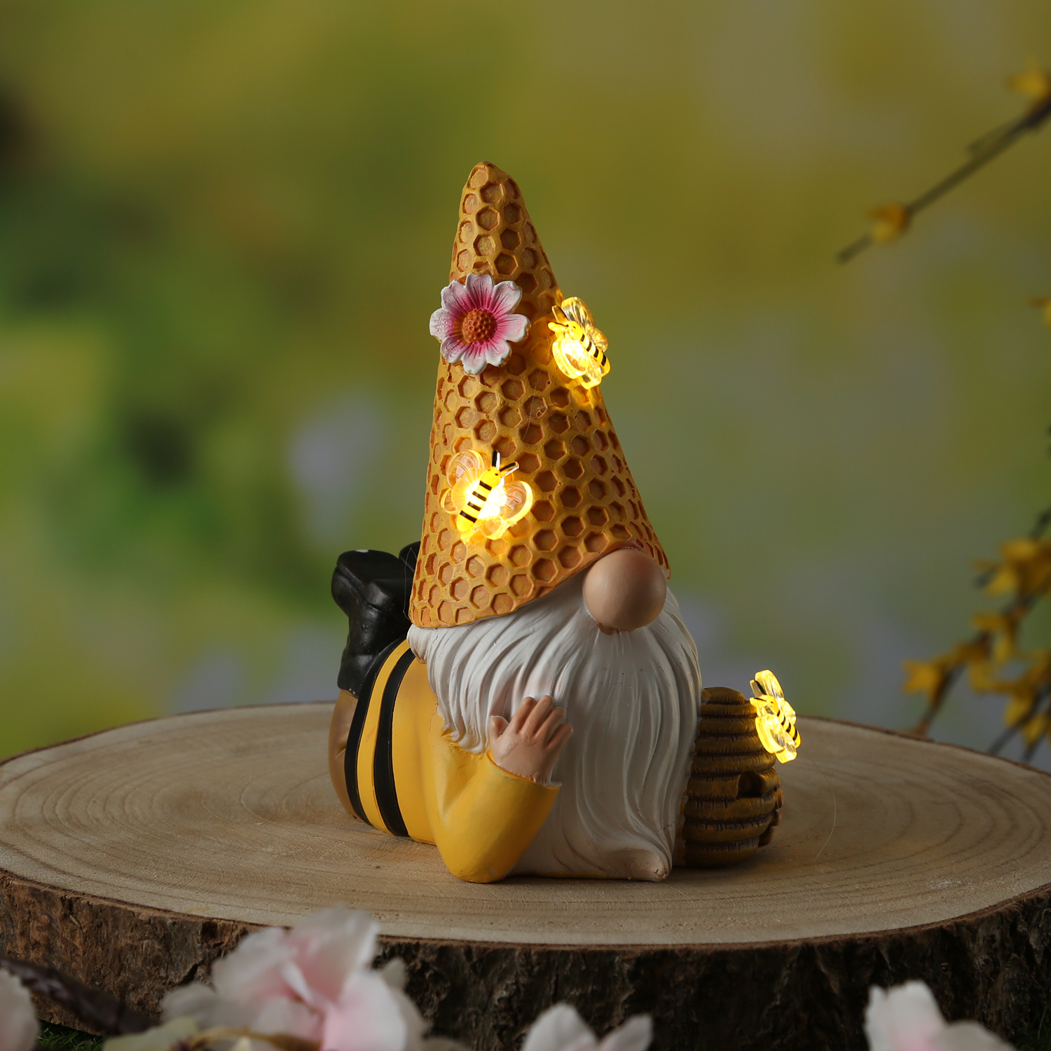 LED Solar Gartenzwerg Biene liegend - Gartenfigur - warmweiße LED - Lichtsensor - H: 17,5cm