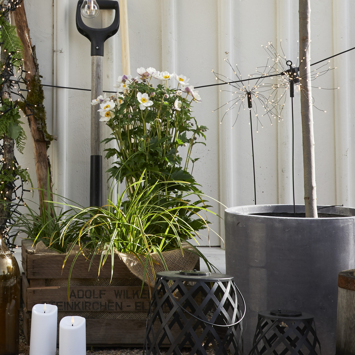 LED Dekostab "Firework" - H: 110cm - 160 kleine warmweiße LED - inkl. Trafo - outdoor - schwarz LED Dekostab "Firework" - H: 110cm - 160 kleine warmweiße LED - inkl. Trafo - outdoor - schwarz