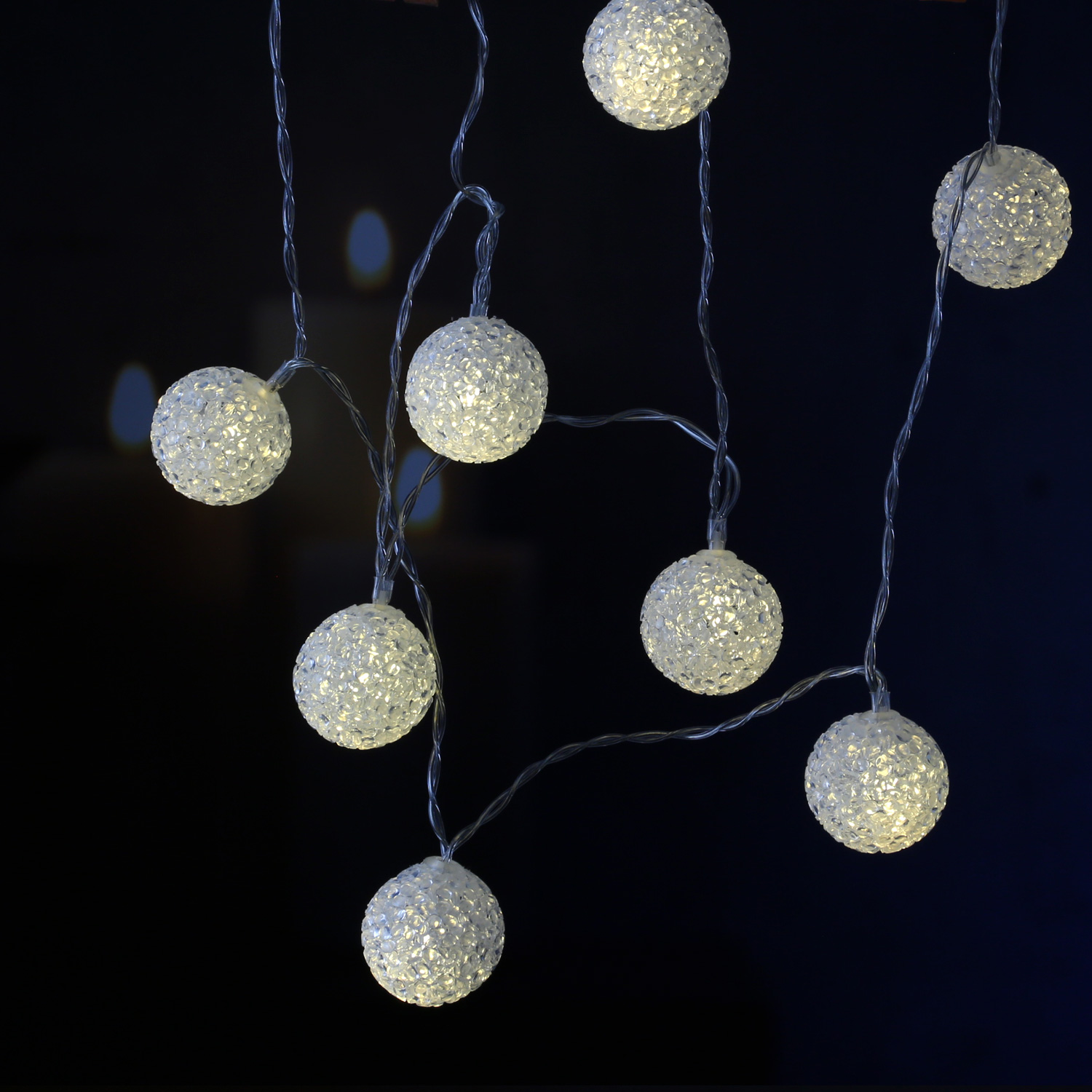 LED Lichterkette Kugeln - Vinyl - 10 warmweiße LED - L: 1,34m - Batterie - transparent LED Lichterkette Kugeln - Vinyl - 10 warmweiße LED - L: 1,34m - Batterie - transparent